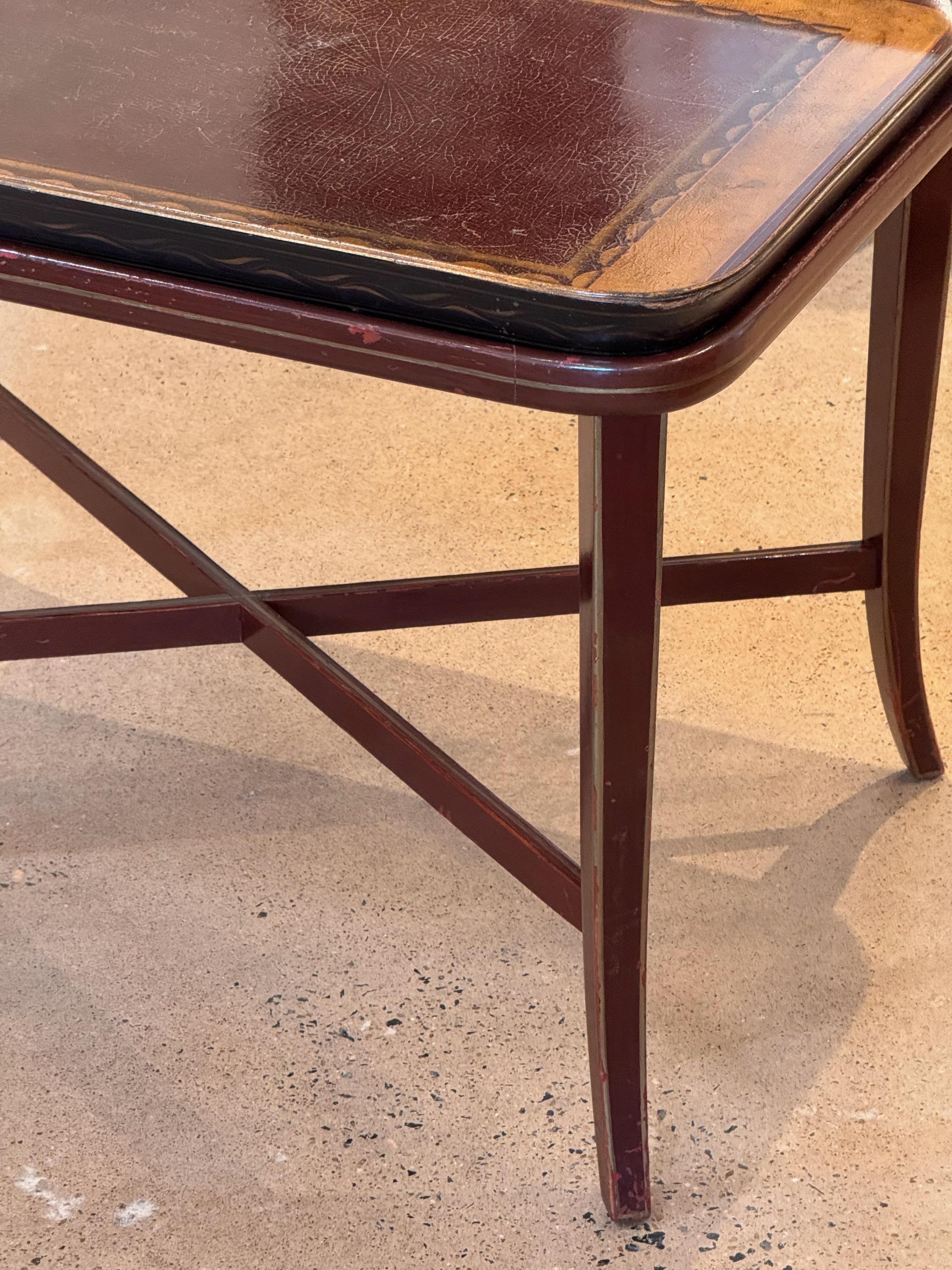 Plateau du 19ème siècle sur Stand Bon état - En vente à Charlottesville, VA