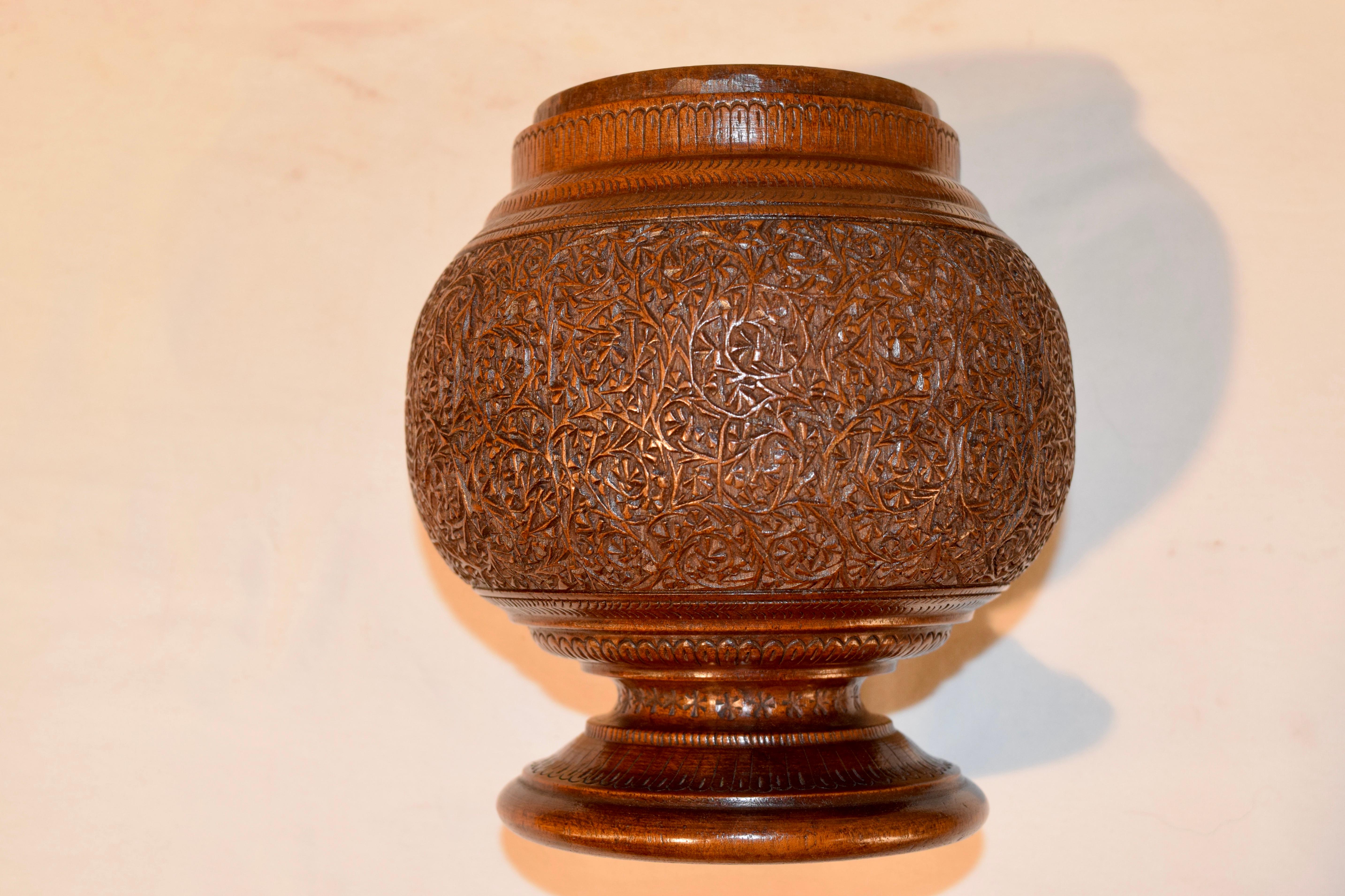 19th Century Treen Humidor In Good Condition In High Point, NC