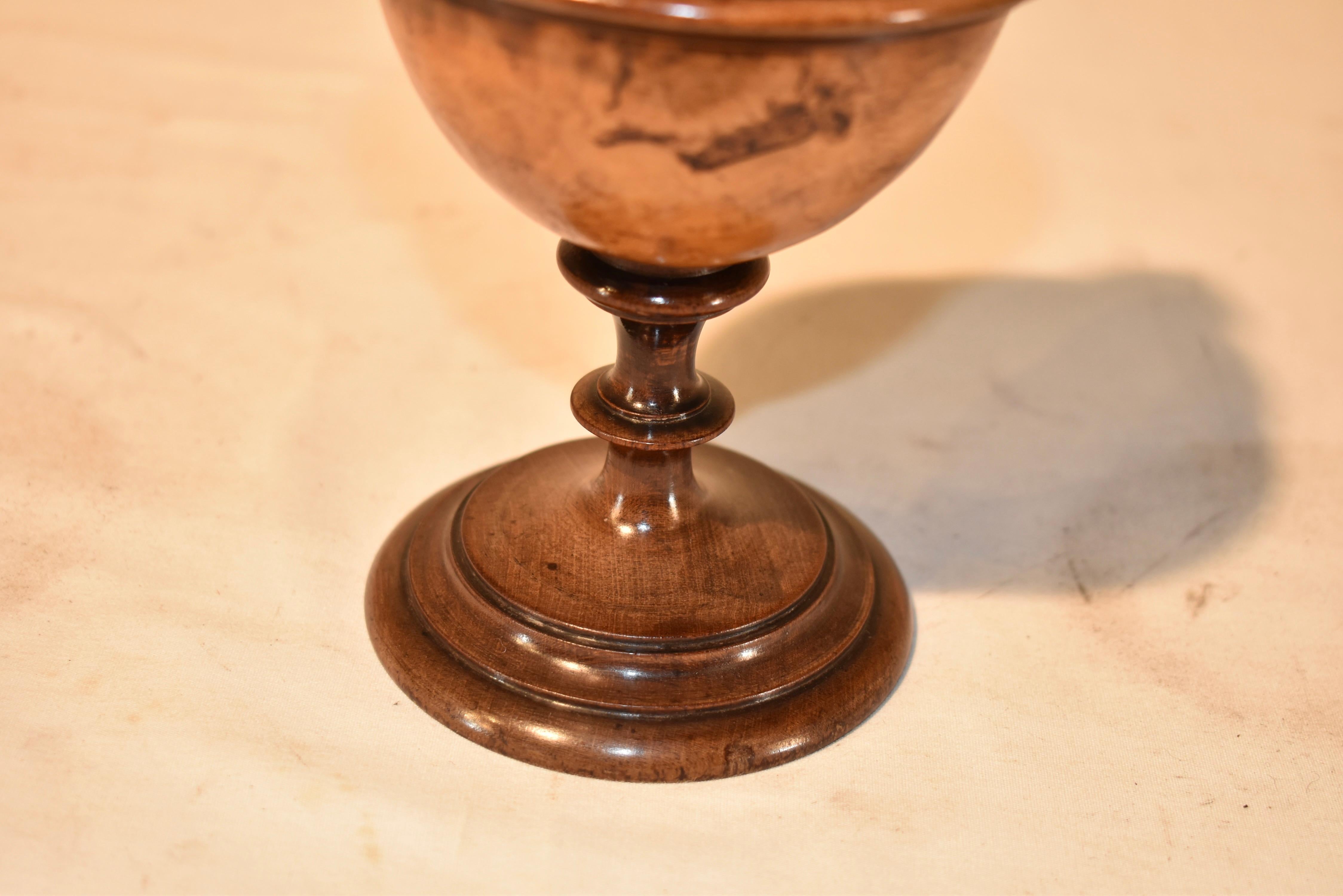 19th Century Treenware Burl Lidded Oval Box 2