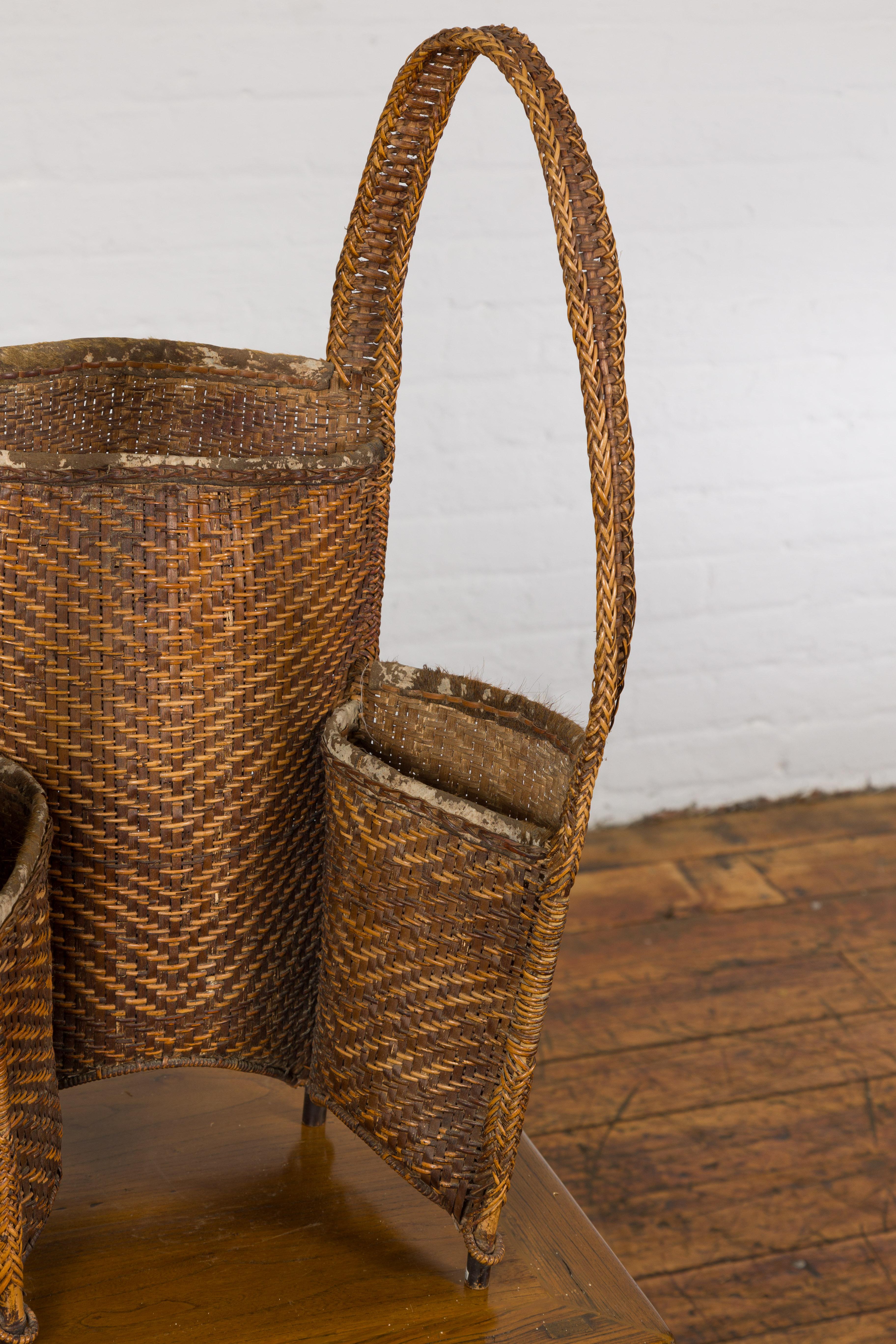 19th Century Tribal Handwoven Rattan Backpack with Inner Pockets For Sale 5