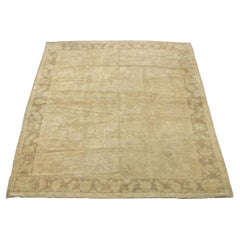 Tapis turc tribal d'Oushak du 19ème siècle 9'7'' X 8'7''