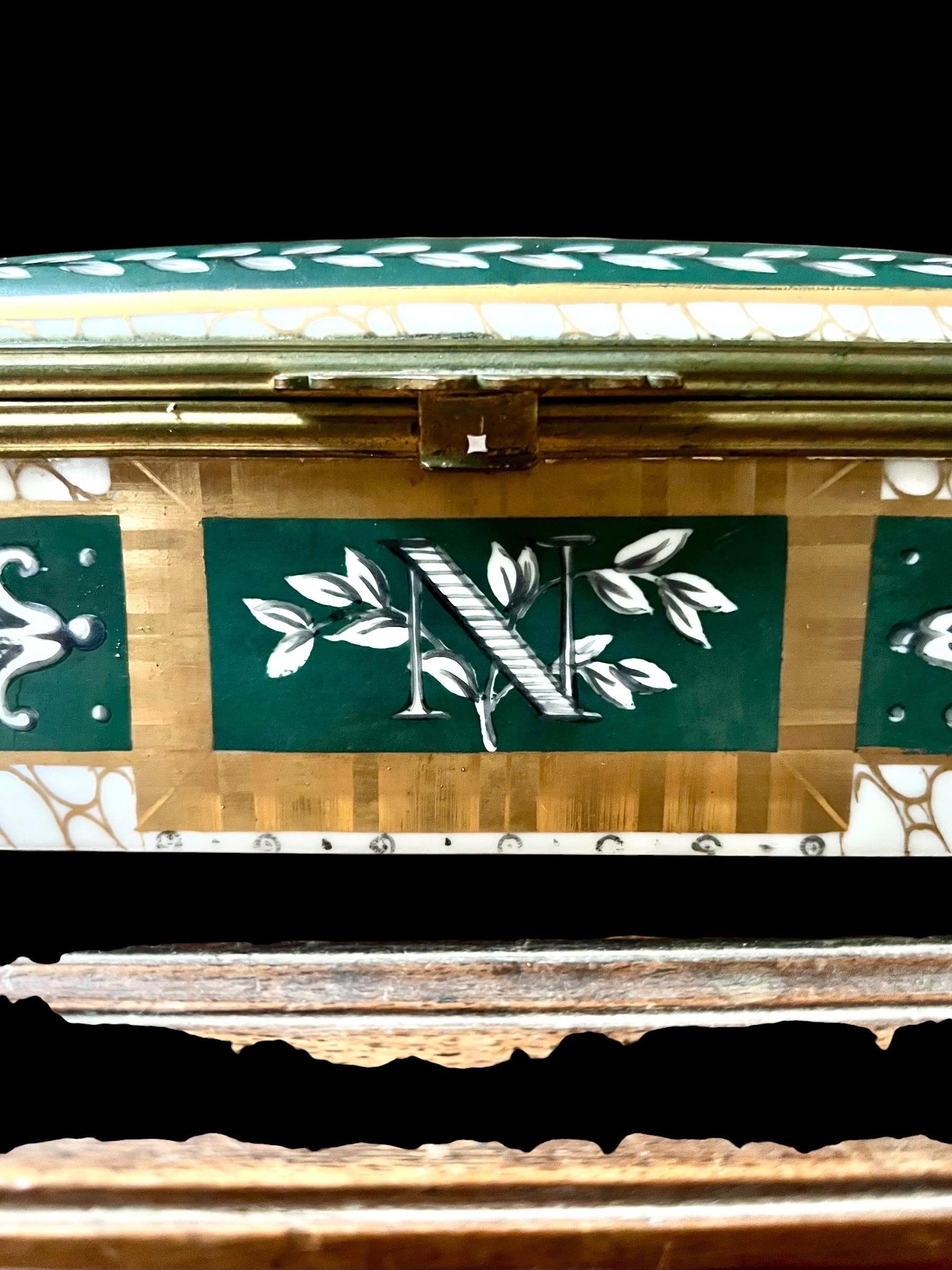 French 19th Century Tribute Box to Napoleon Bonaparte For Sale