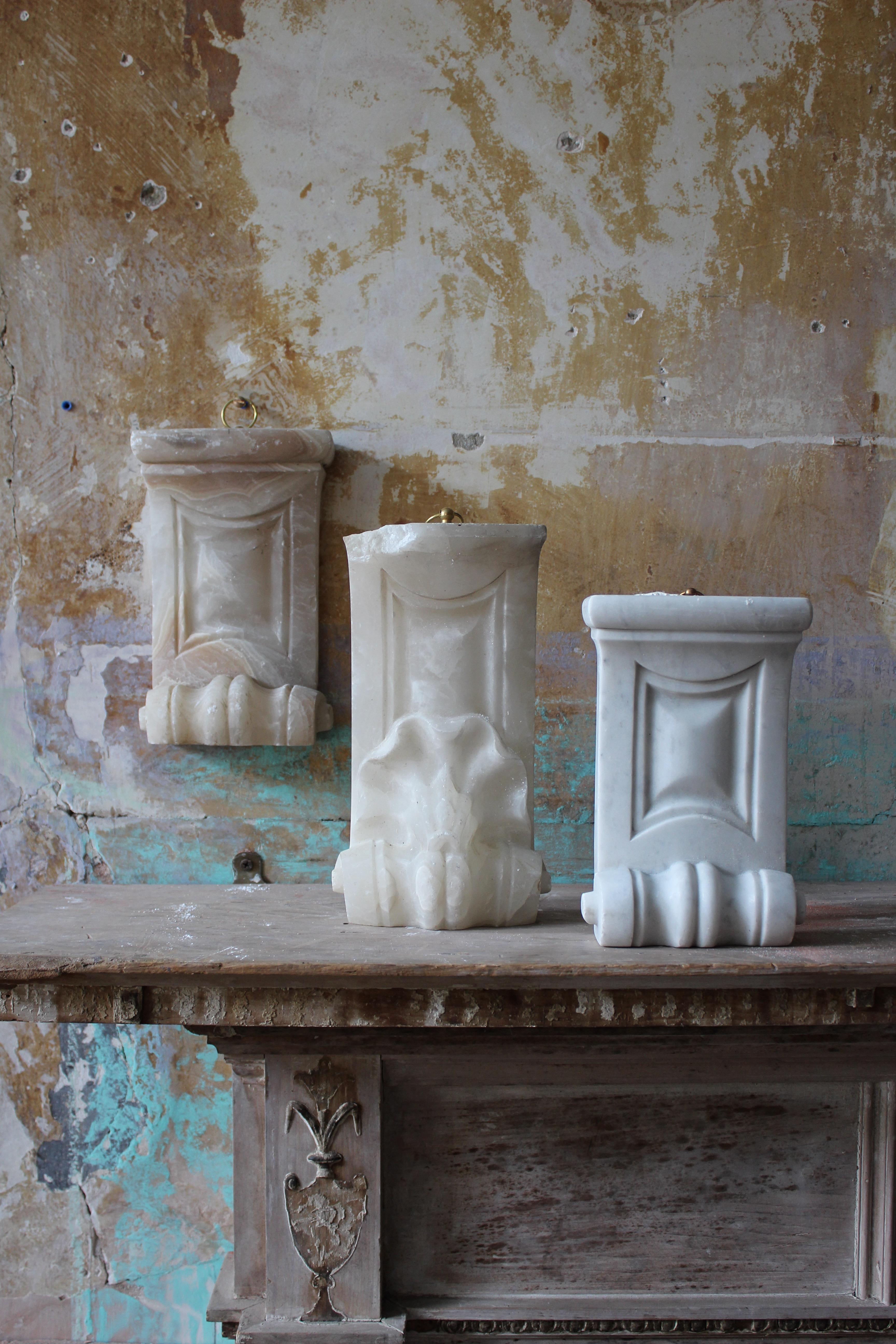 19th Century Trio of Carved Alabaster & Marble Architectural Elements Corbels   In Good Condition For Sale In Lowestoft, GB
