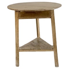 Used 19th Century Tripod Oak Cricket Table