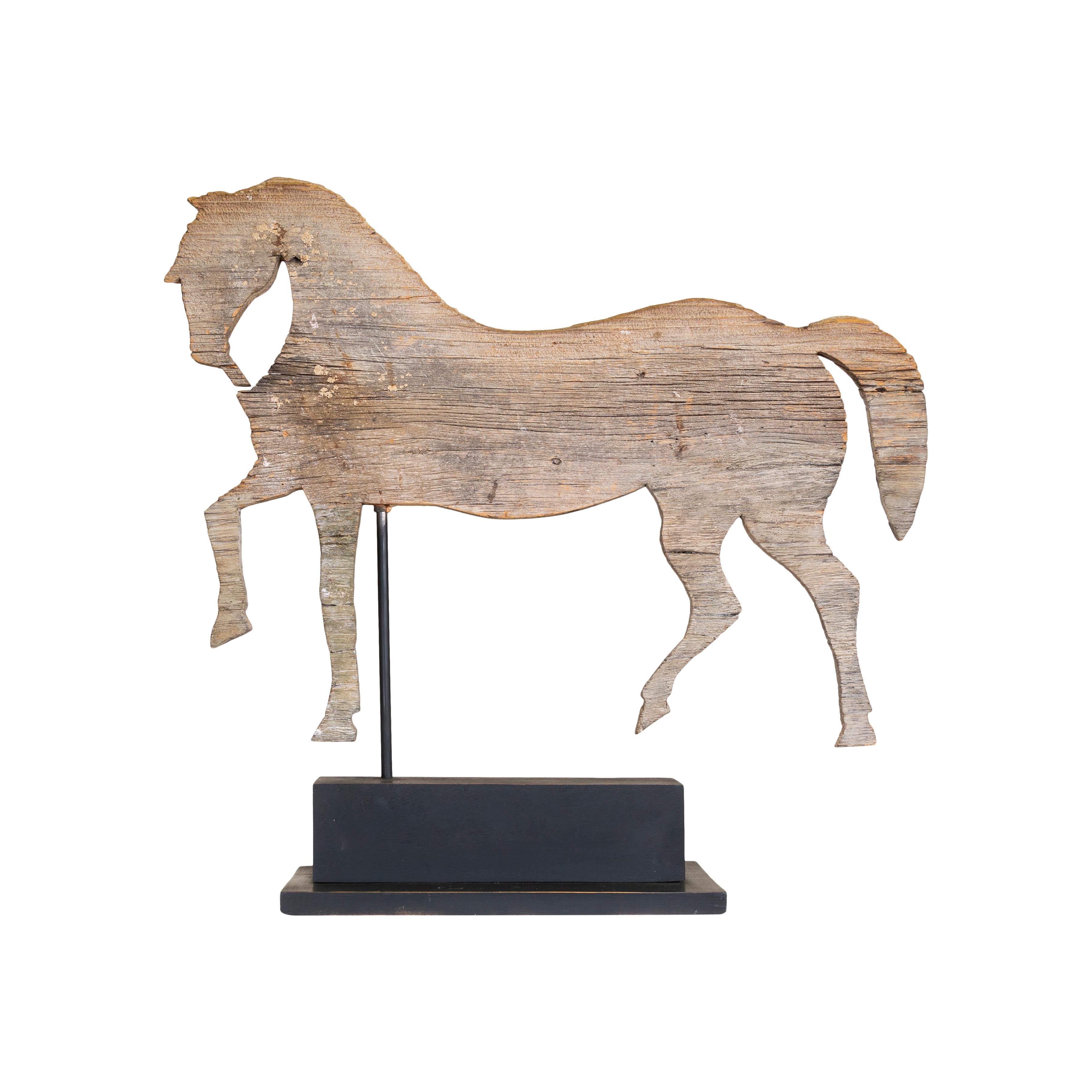 19th Century Trotting Horse Pine Weather Vane In Good Condition In Coeur d'Alene, ID