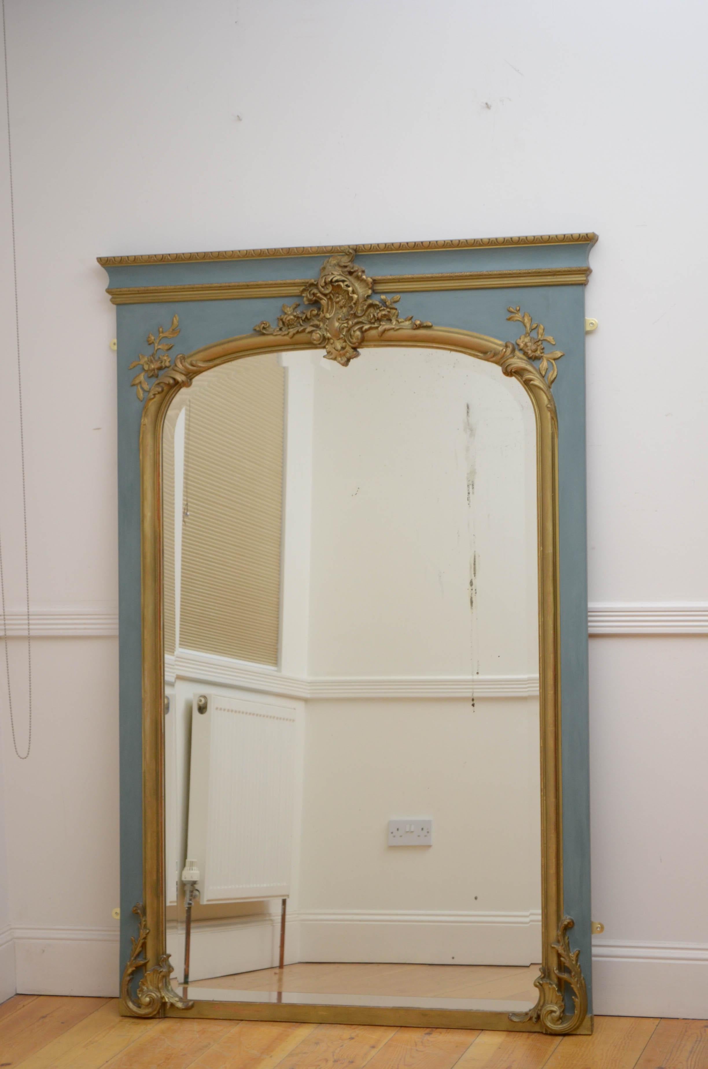 Sn5008 Attractive XIXth century French trumeau mirror, having original glass with some imperfection (please see photos) in gilded and blue / grey painted frame. This antique mirror retains its original glass, all in home ready condition.