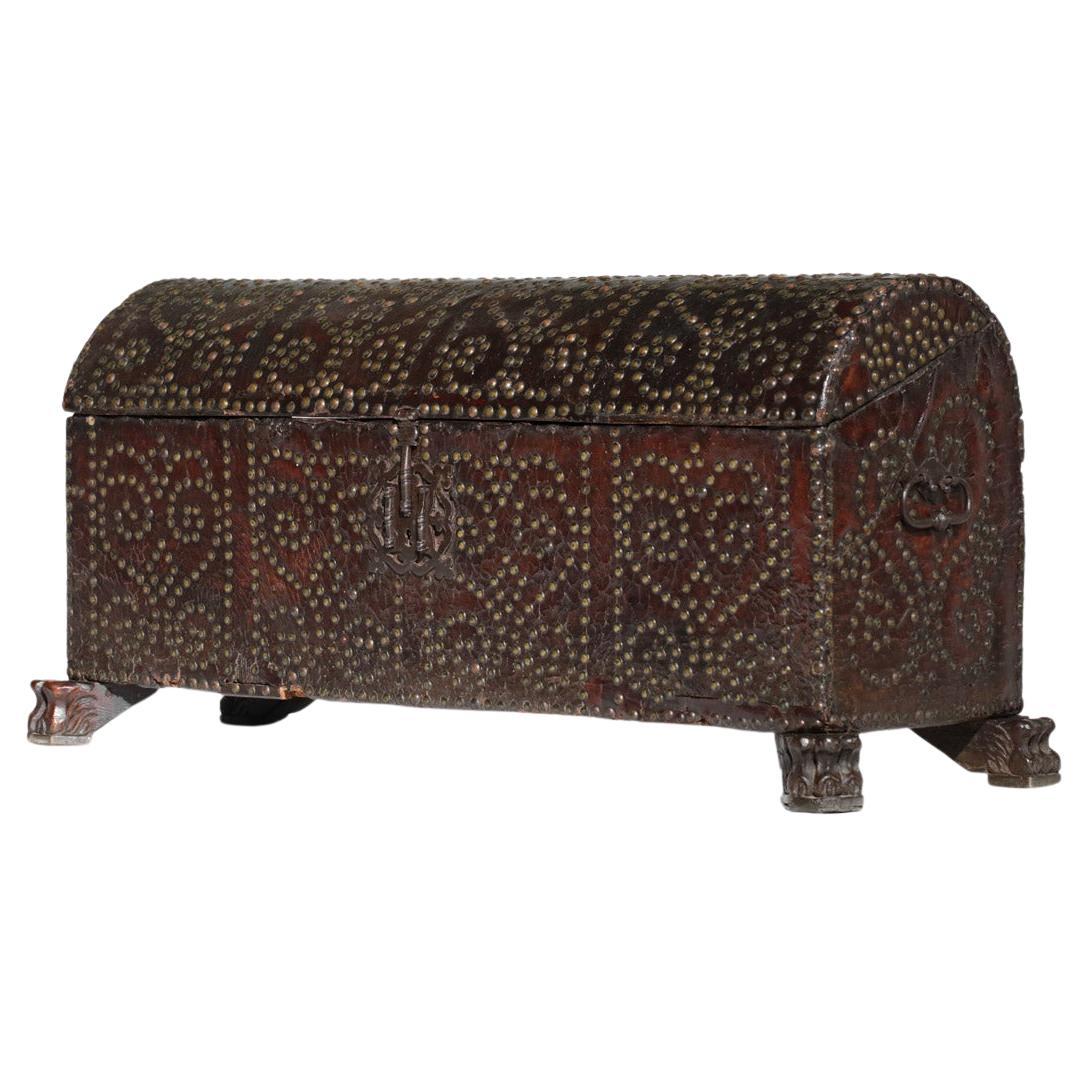 19th Century Trunk in Studded Leather and Solid Wood For Sale