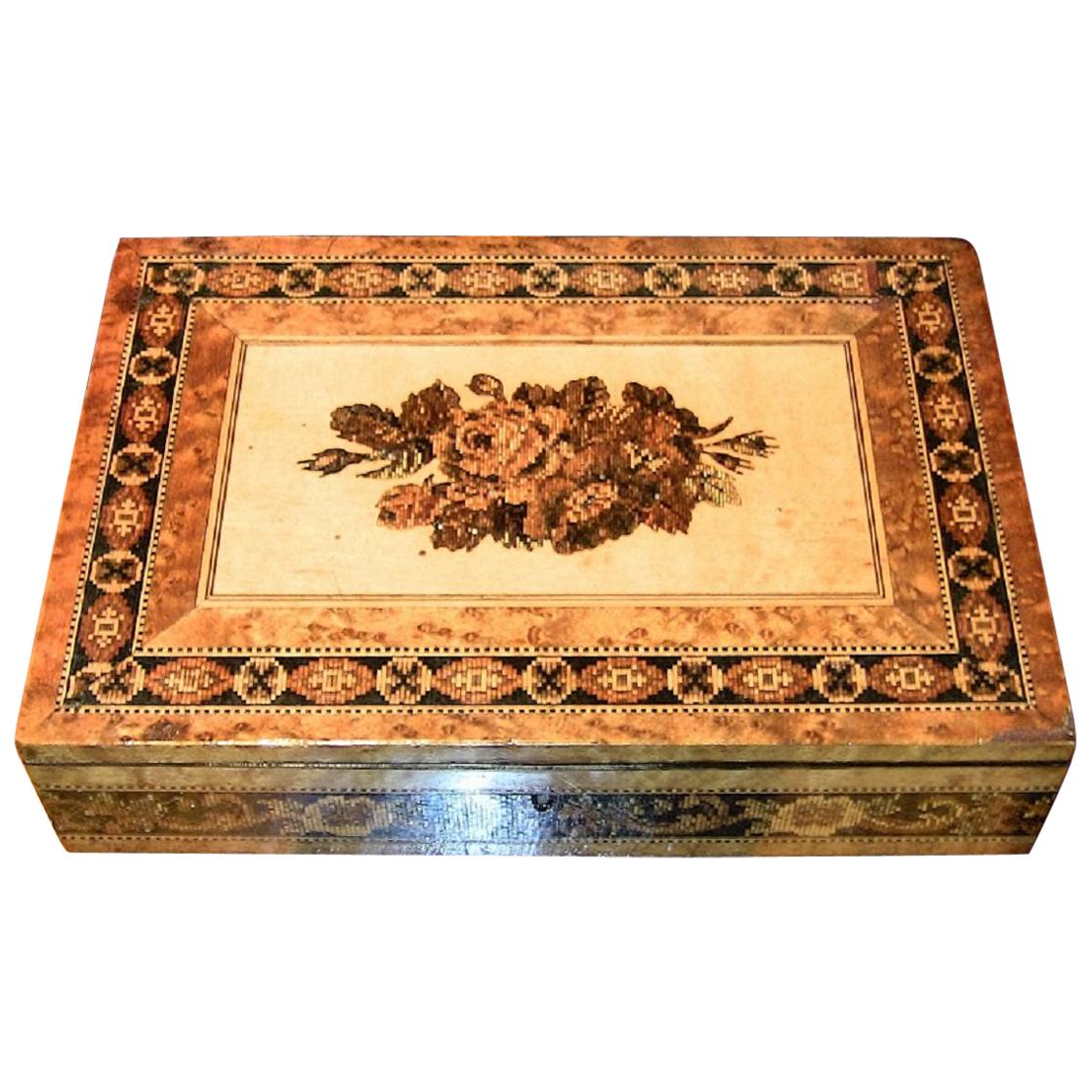 Boîte de table stationnaire Tunbridgeware anglaise du 19e siècle, micro-mosaïque