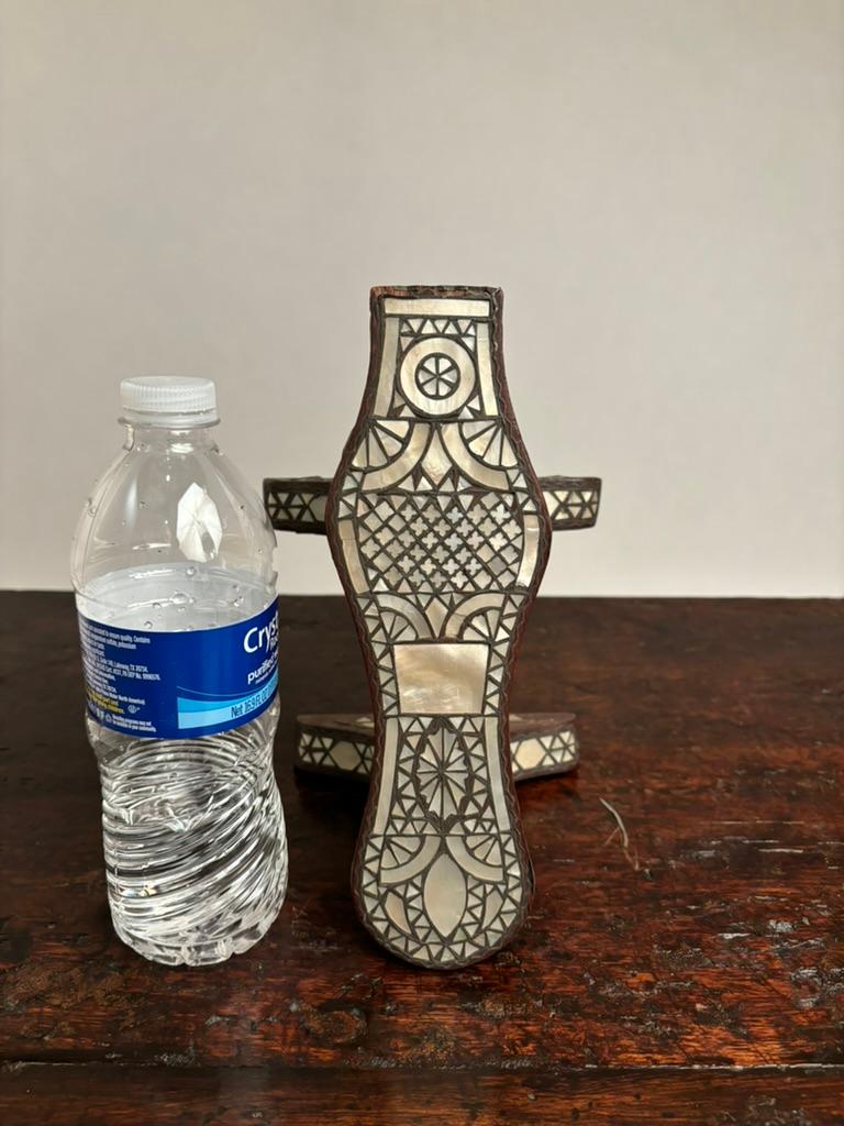 19th Century Turkish Bath Clog With Mother of Pearl Inlay For Sale 7