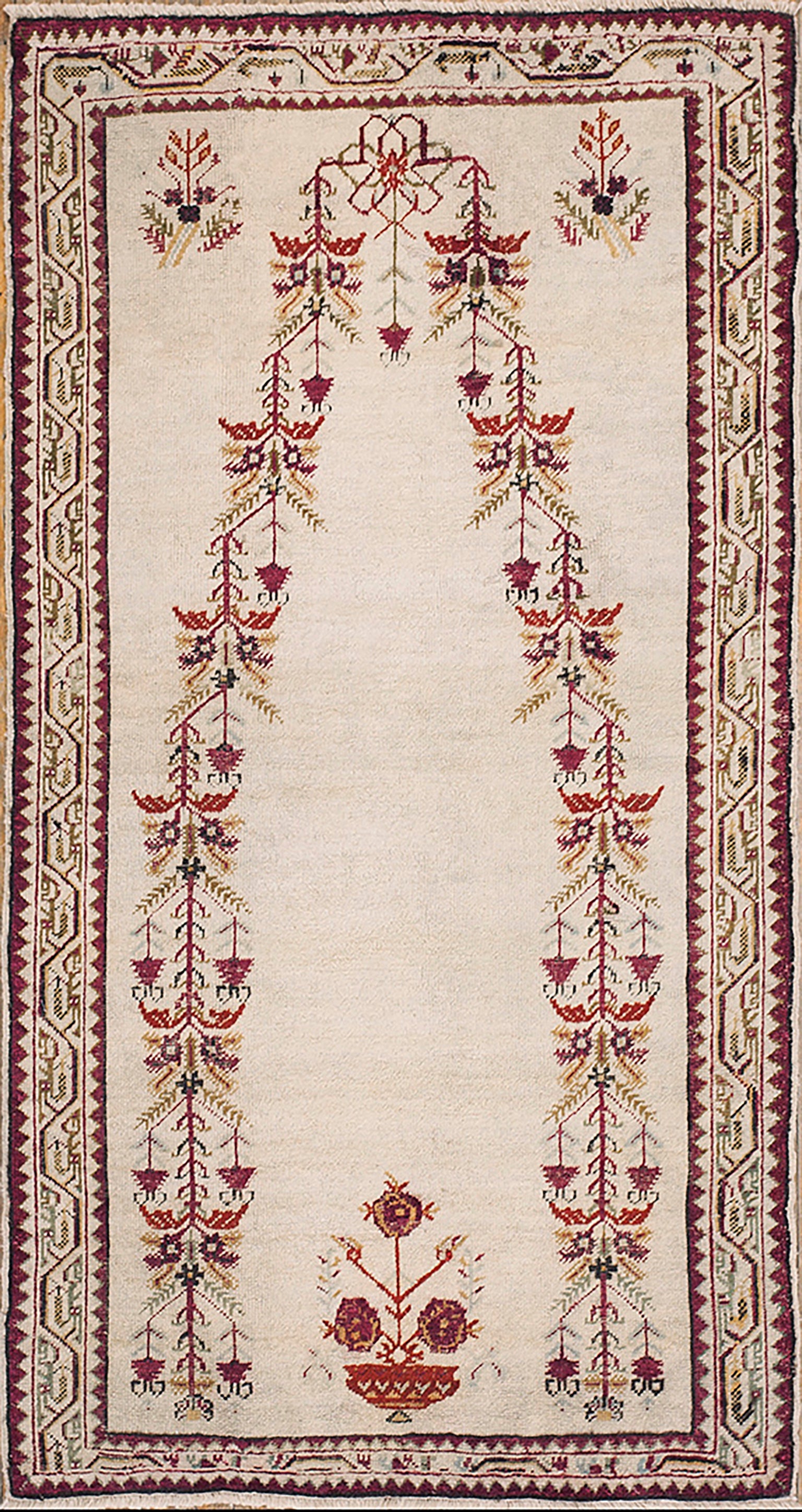 19th Century Turkish Central Anatolian Ghiordes Prayer Rug ( 3'3" x 5'8" )