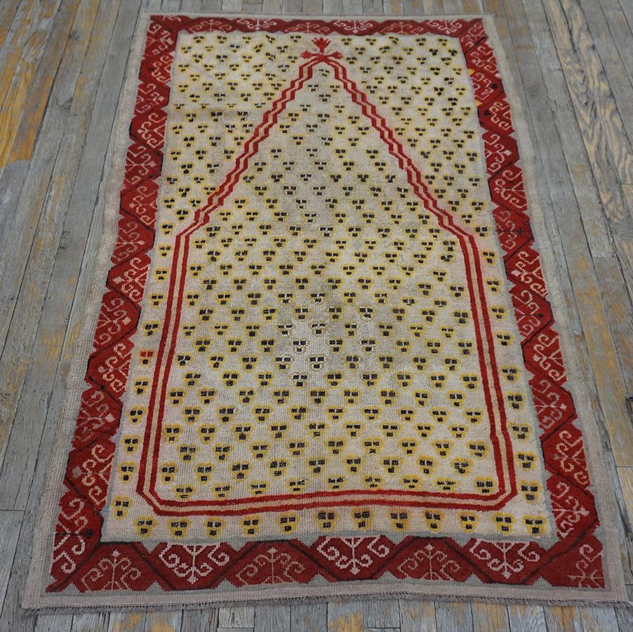 Tappeto da preghiera Ghiordes dell'Anatolia centrale turca del XIX secolo con patte Cintamani in vendita 4