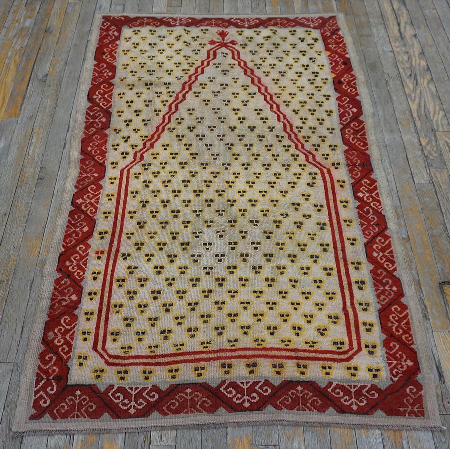  Tappeto da preghiera Ghiordes dell'Anatolia centrale turca del XIX secolo con patte Cintamani  3' 4