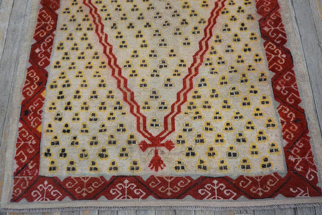 Tappeto da preghiera Ghiordes dell'Anatolia centrale turca del XIX secolo con patte Cintamani In condizioni buone in vendita a New York, NY