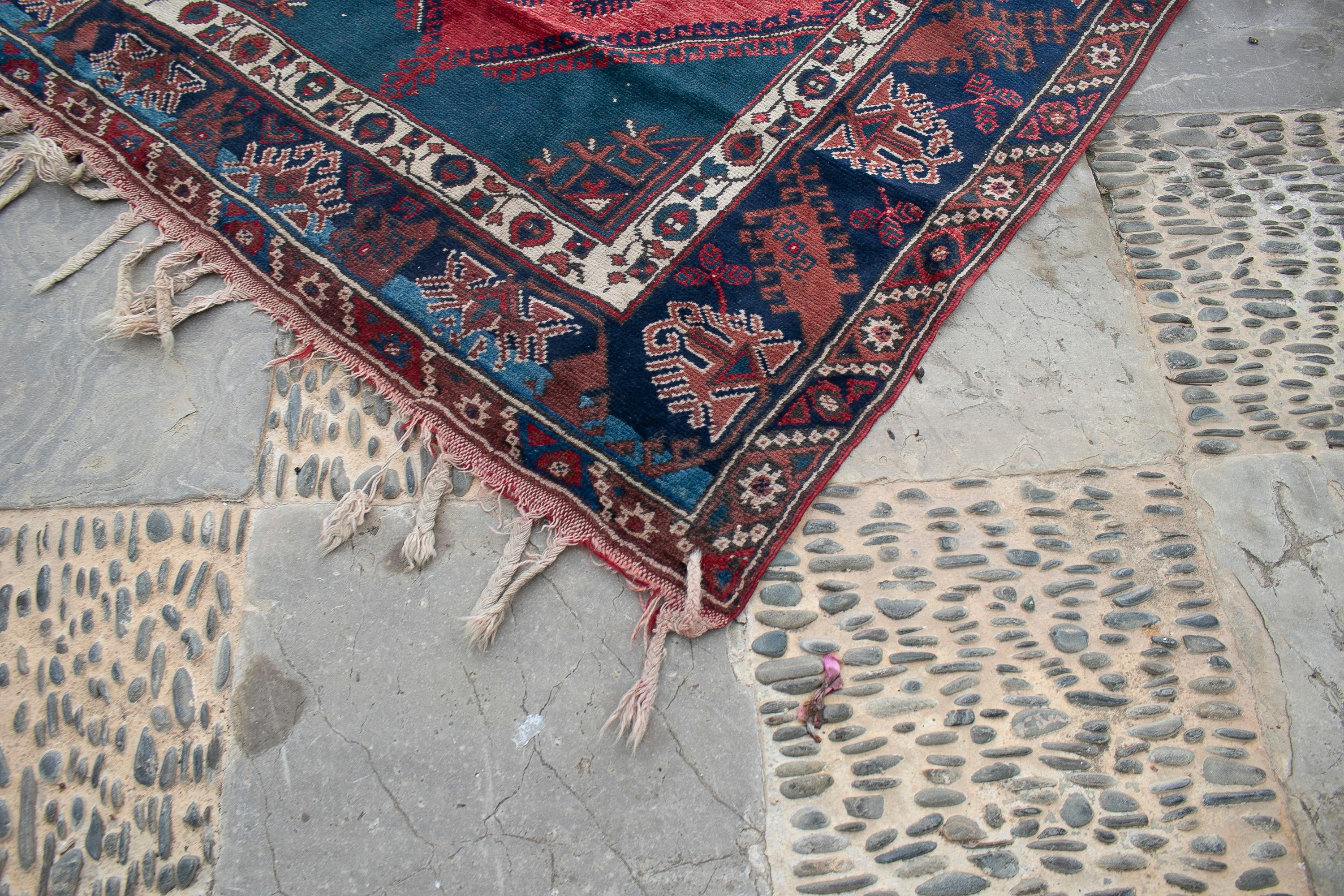 19th Century Turkish Kilim Wool Carpet Rug In Good Condition For Sale In Marbella, ES