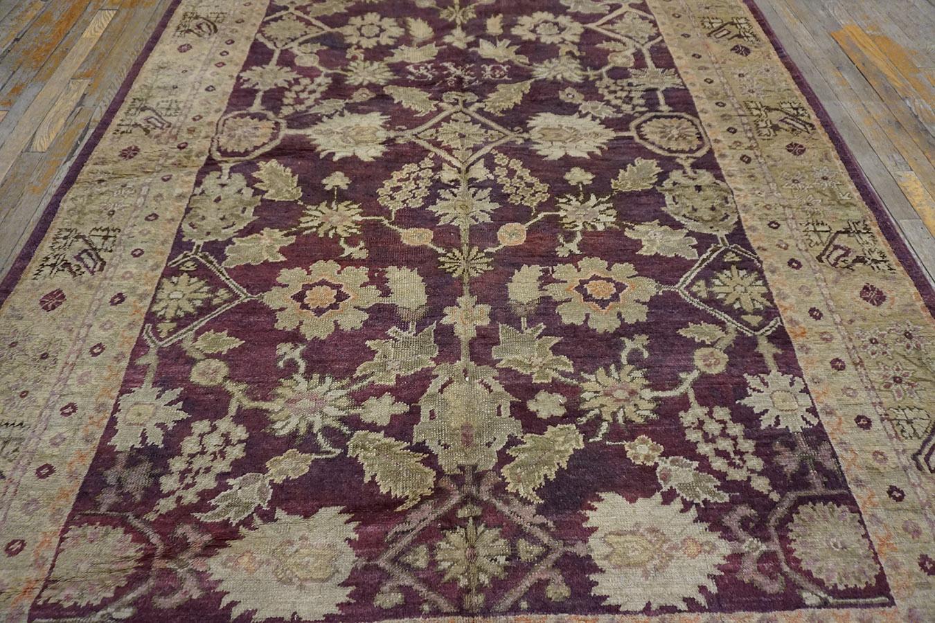 Türkischer Oushak Ghiordes-Teppich des 19. Jahrhunderts ( 6' x 9'5