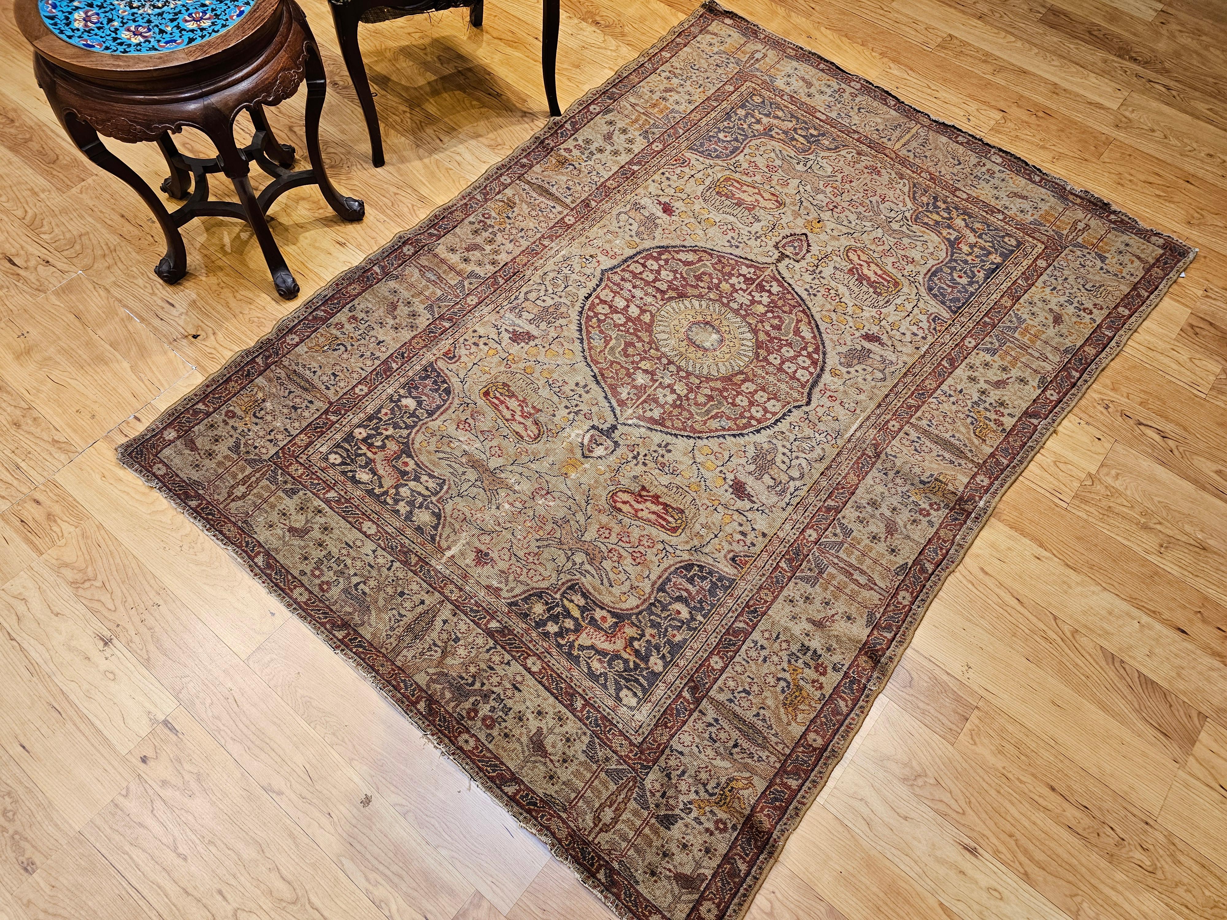 Tapis turc Sivas du XIXe siècle en vert pâle, lavande, bourgogne et jaune en vente 13