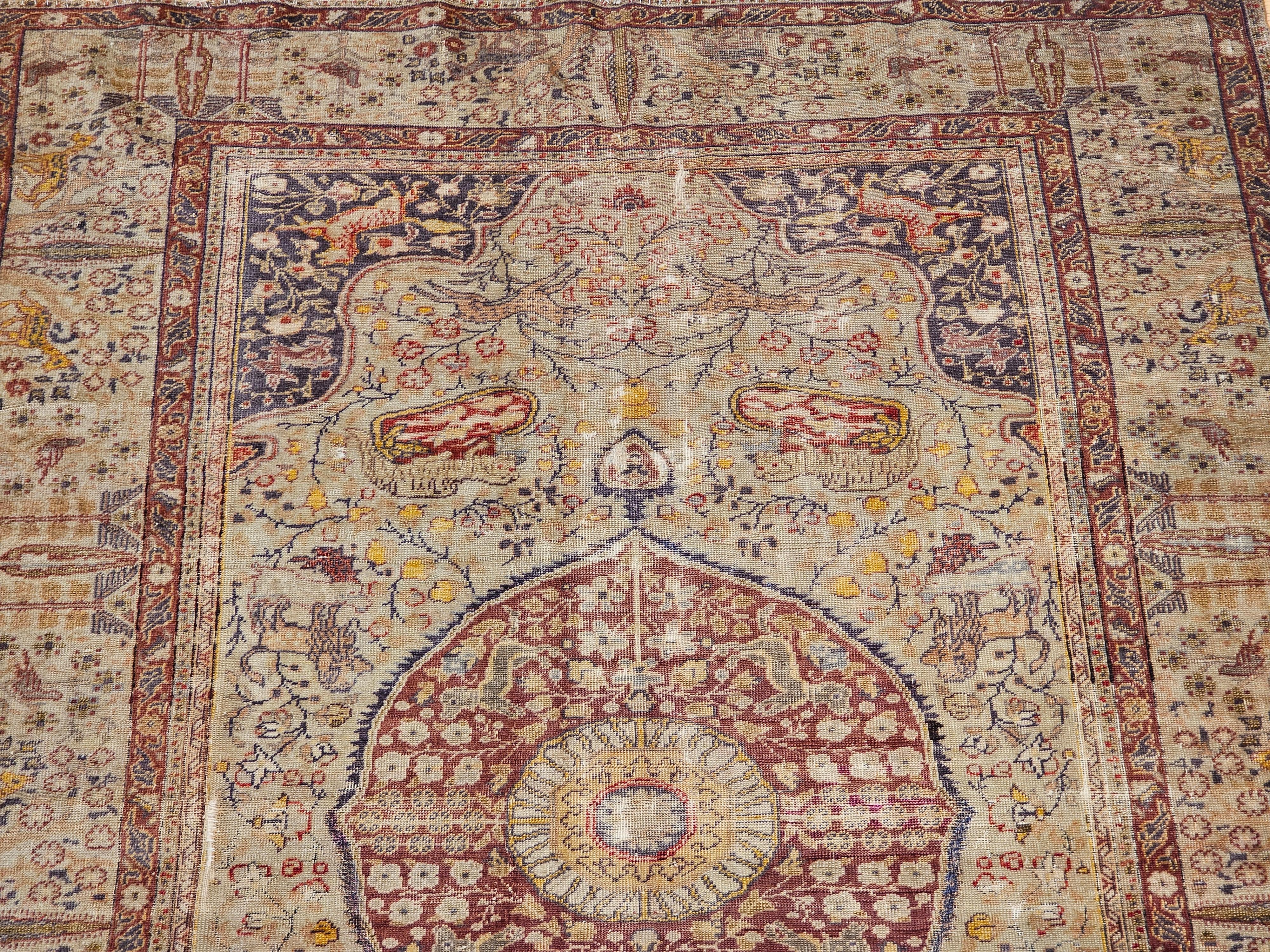 Turc Tapis turc Sivas du XIXe siècle en vert pâle, lavande, bourgogne et jaune en vente