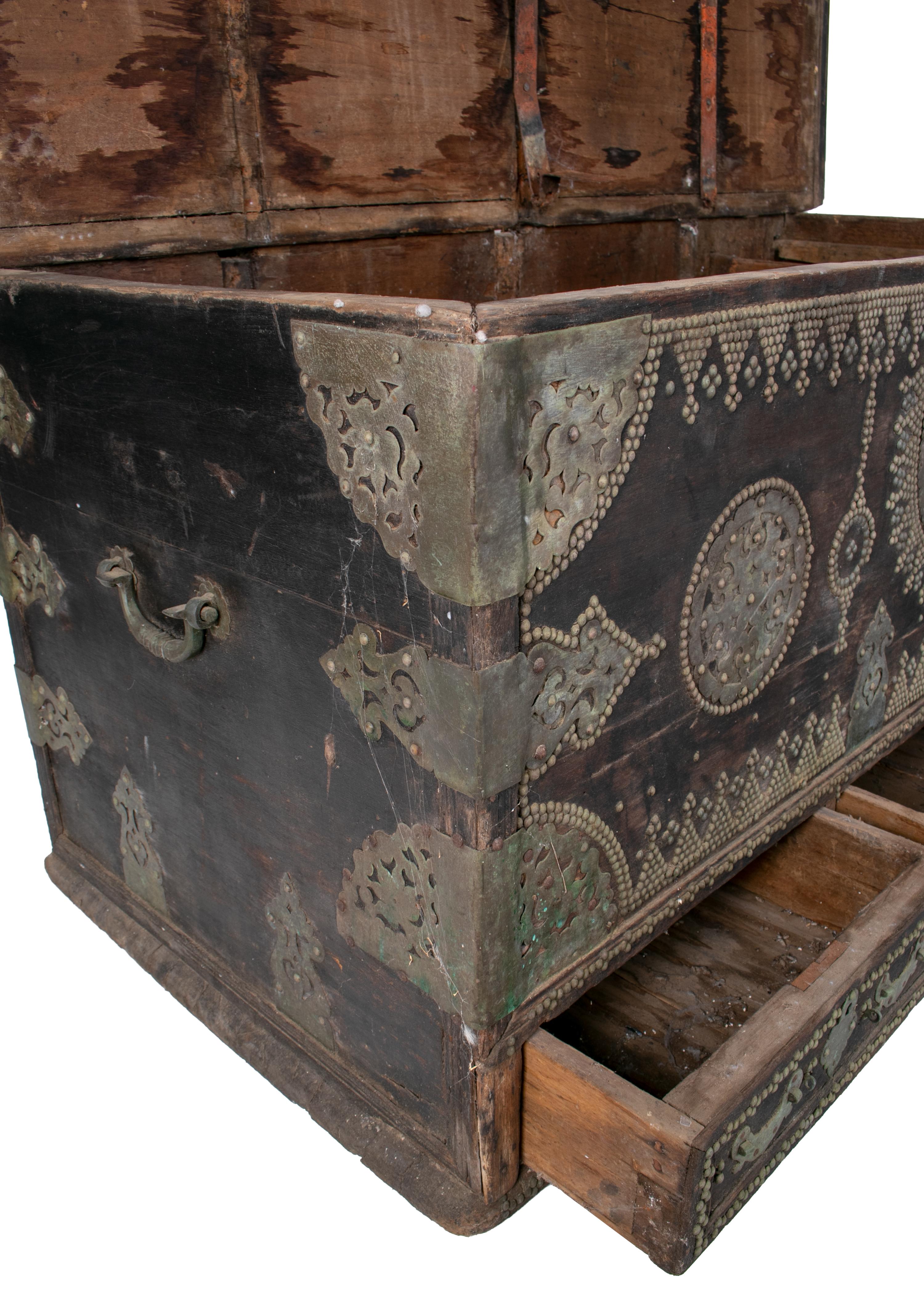 turkish chest