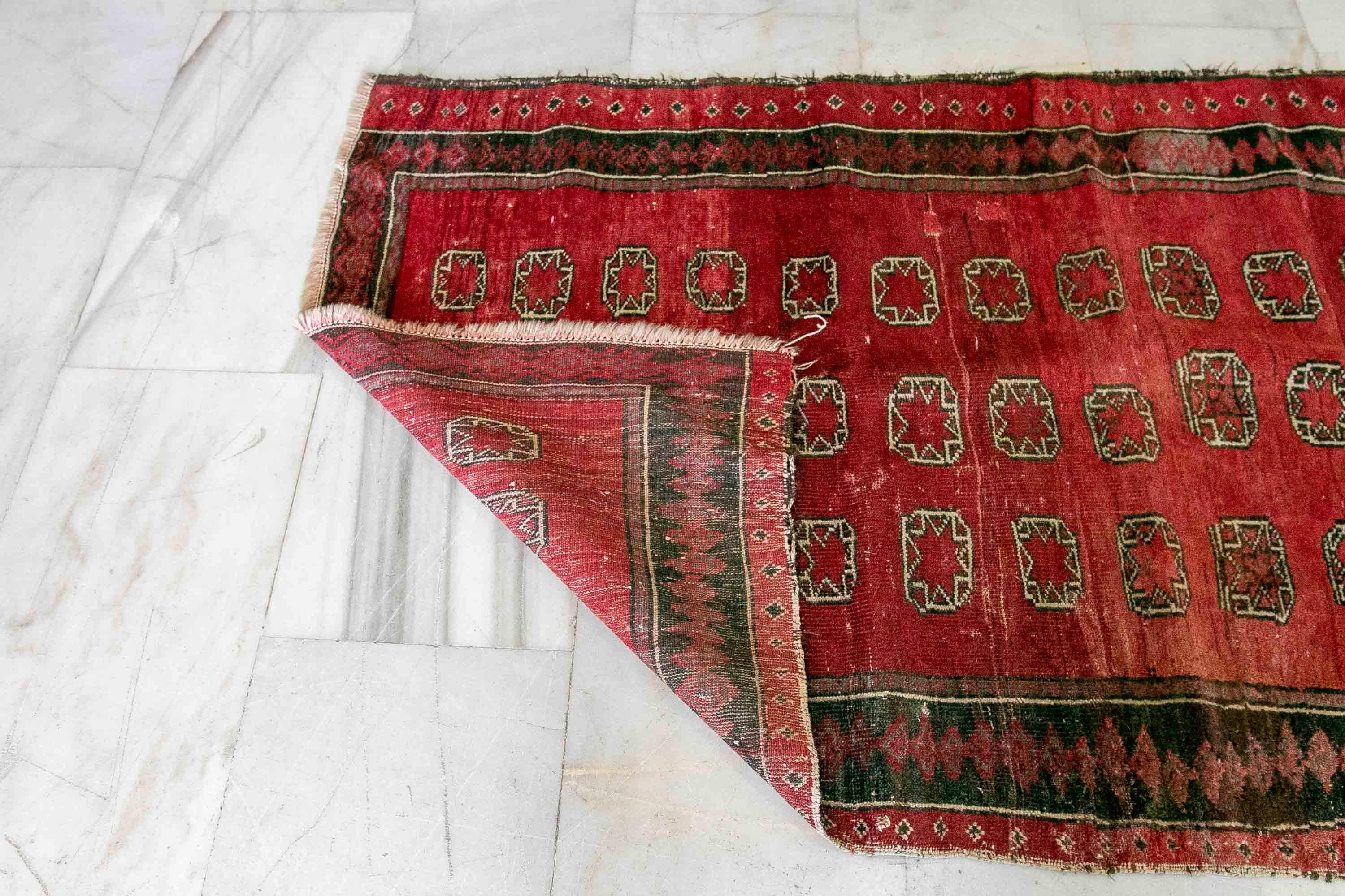 19th Century Turkish Woollen Carpet in Red Tones  For Sale 14