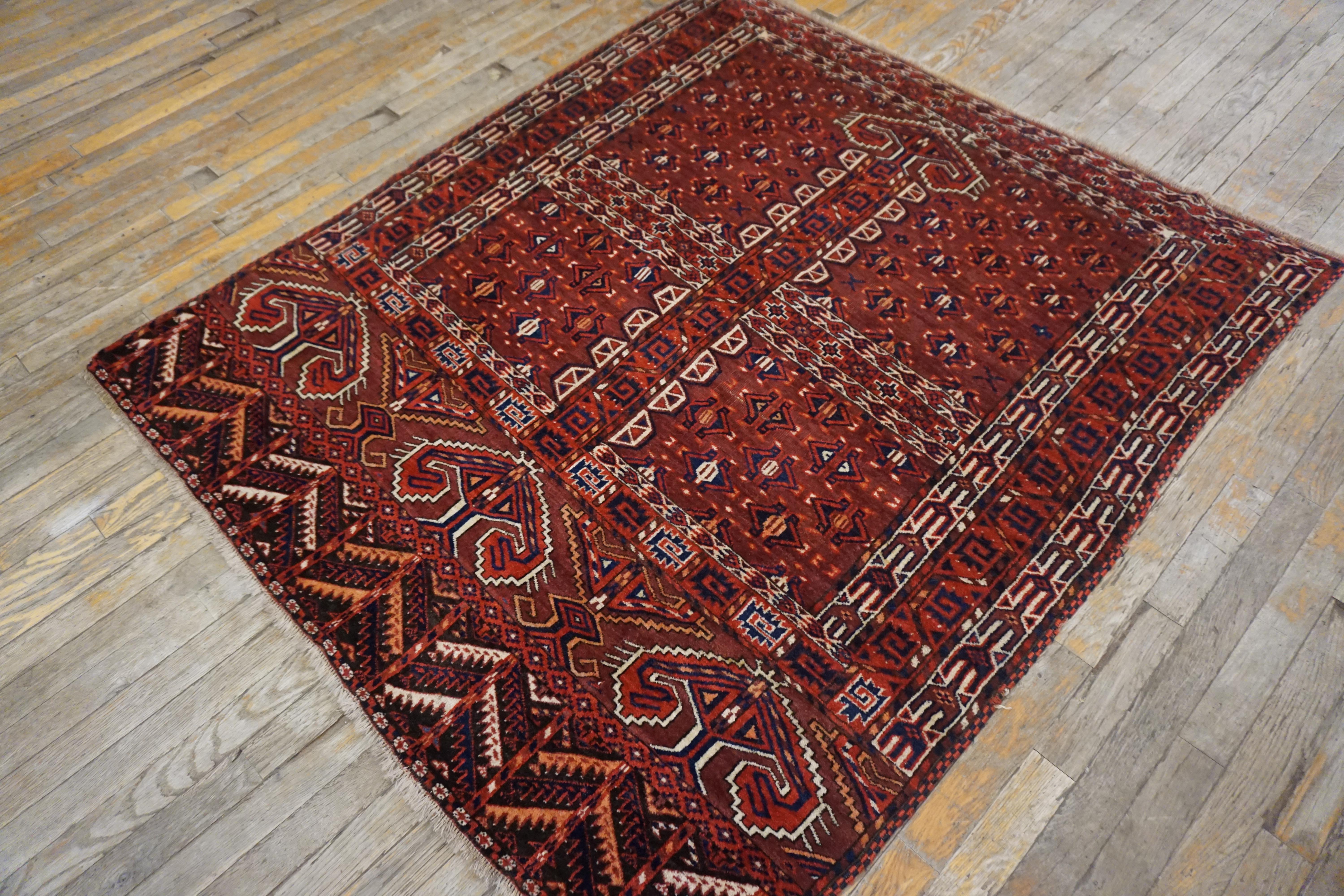 19th Century Turkmen Engsi Carpet ( 4 7