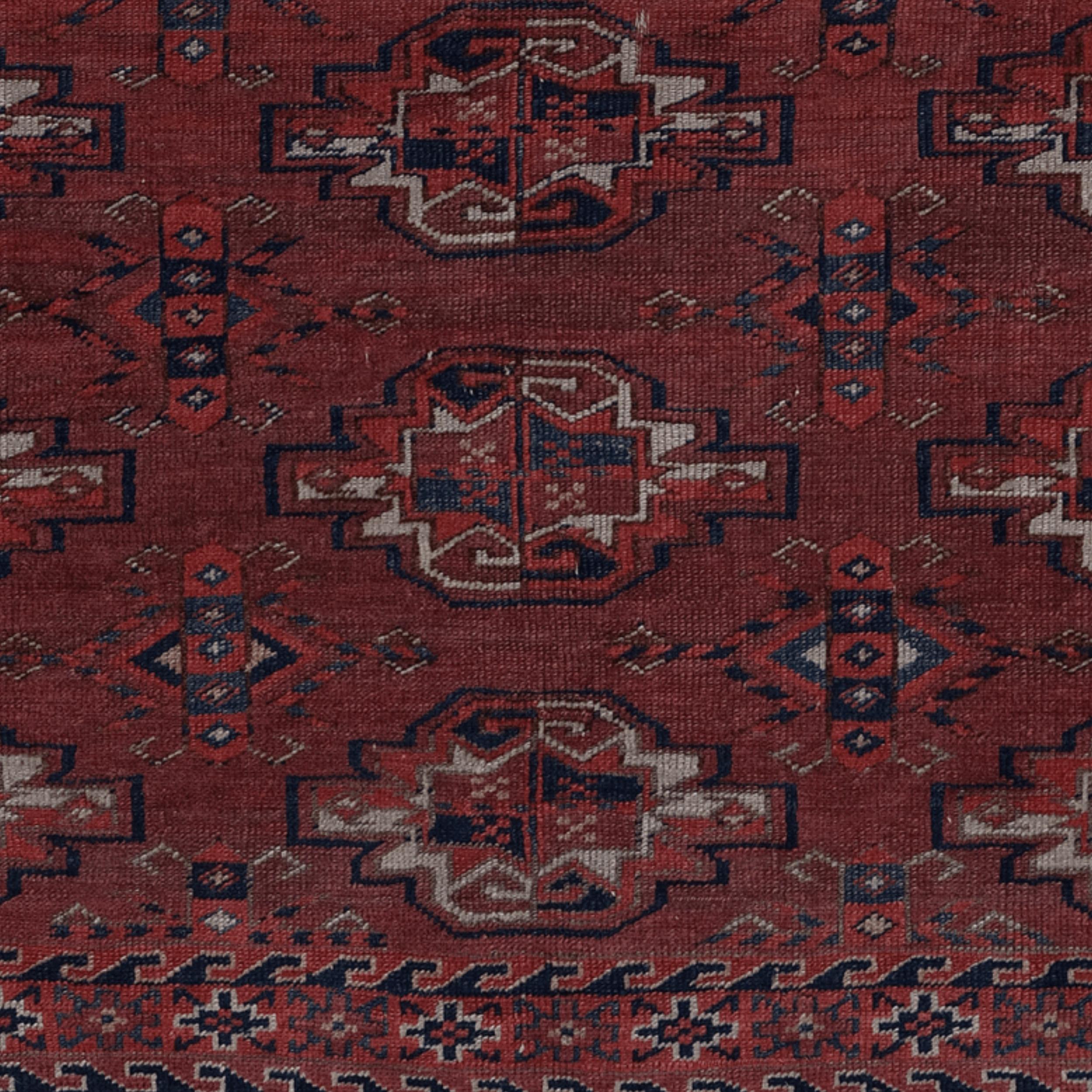 Centrasiatique Yomud Chuval turkmène du 19e siècle en vente