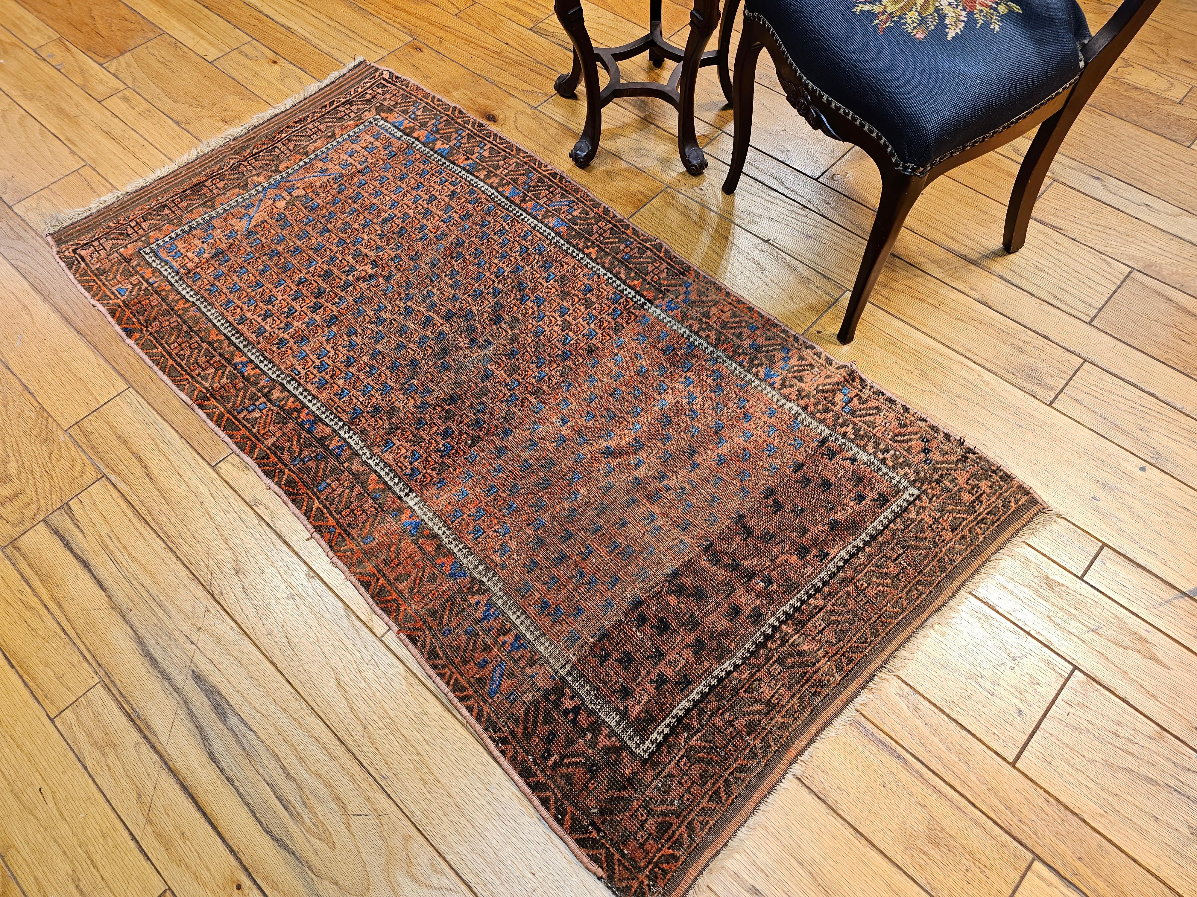 19th Century Turkmen Yomut Area Rug in Prayer Pattern in Dark Red, French Blue For Sale 6
