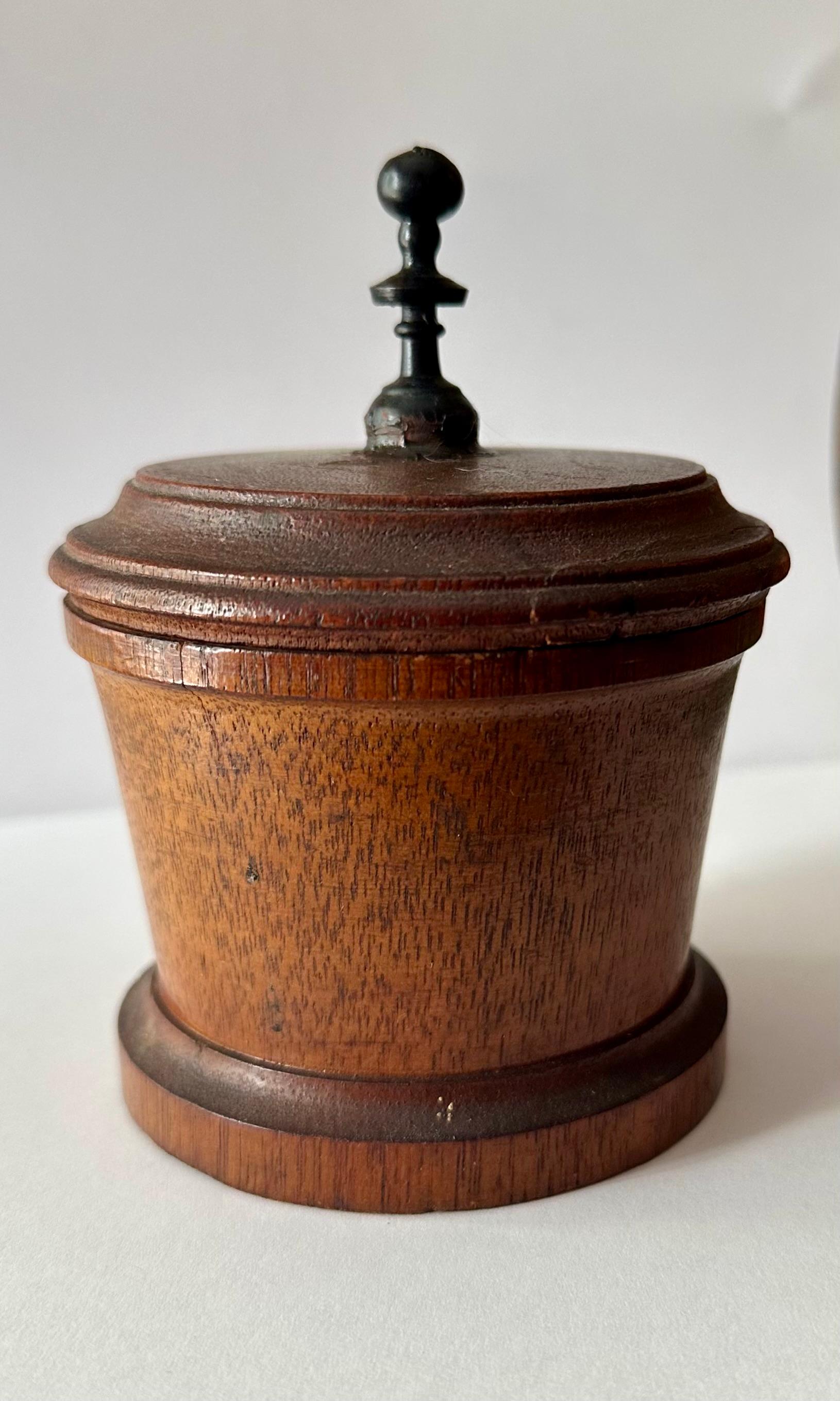19th Century Turned Wood Tobacco Jar. For Sale 1