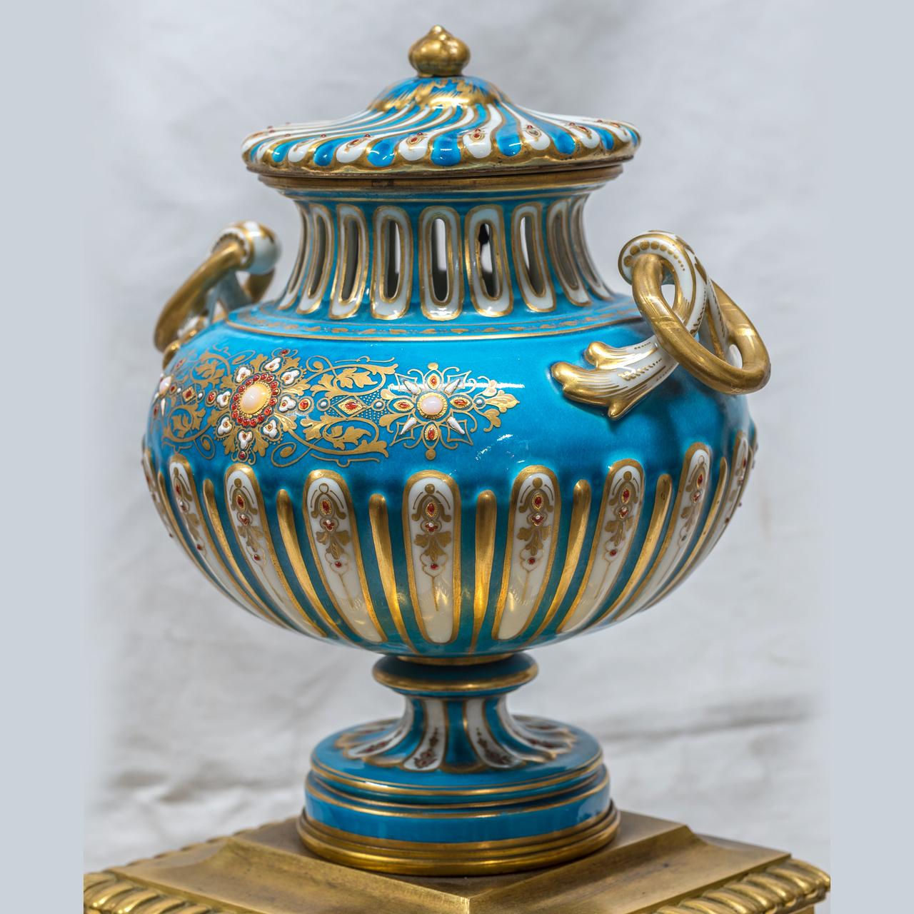 19th Century Turquoise Sèvres Style Jeweled Porcelain and Ormolu Clock Set In Good Condition For Sale In New York, NY