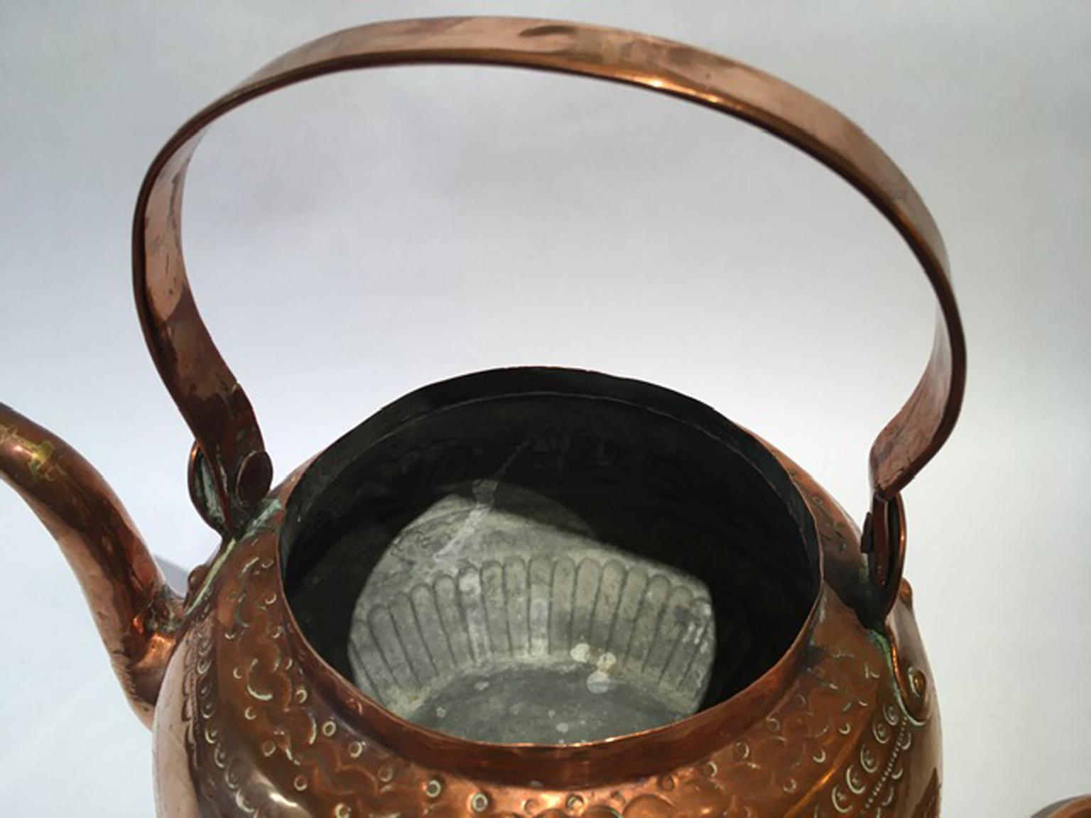 Italie 19ème siècle Toscane Cuisine Bouilloire en cuivre Pot à eau en vente 4