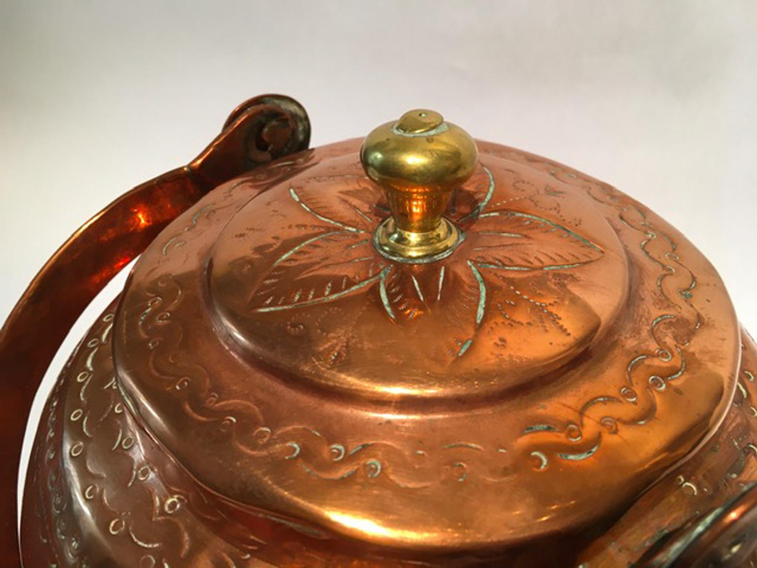 Italy 19th Century Tuscany Kitchen Copper Water Kettle Pot For Sale 11
