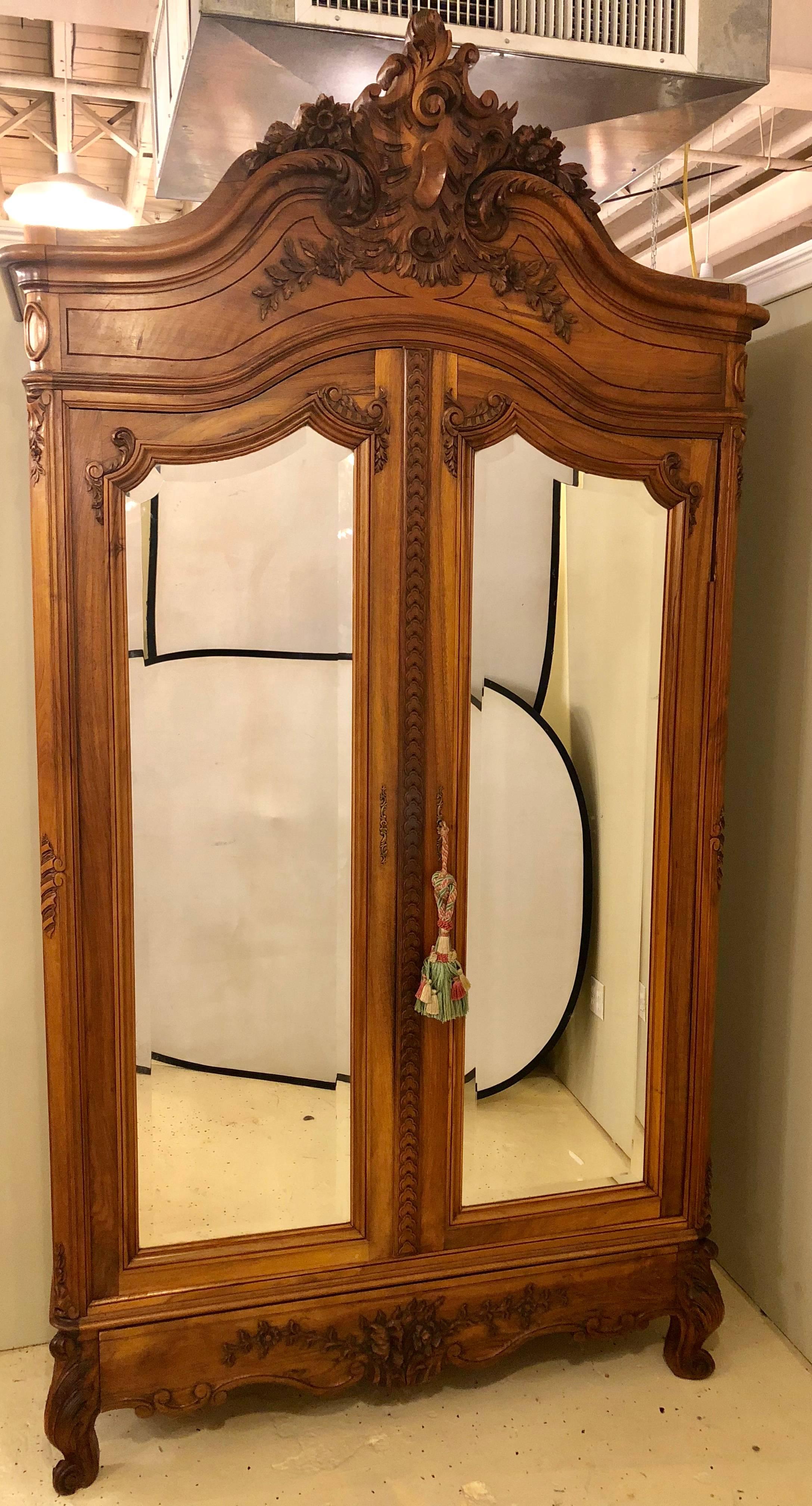 19th Century Two-Door Bevelled Mirror Front Armoire / Wardrobe Louis XV Style 8