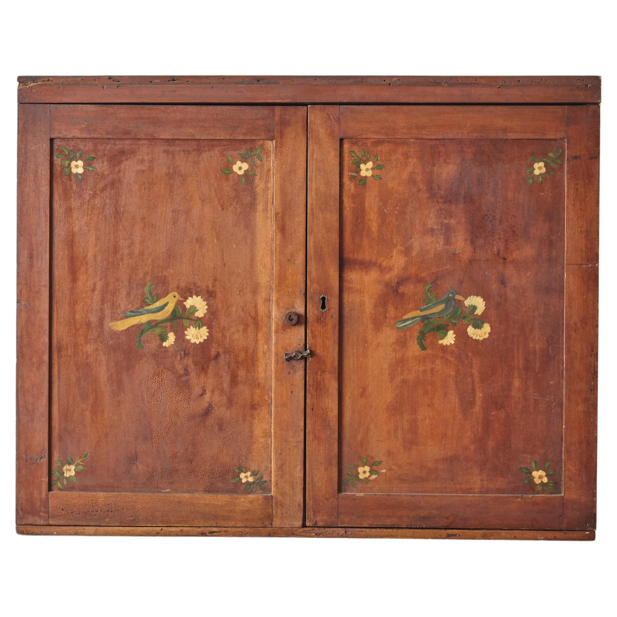 Handbemalter Holzschrank mit zwei Türen aus dem 19.
