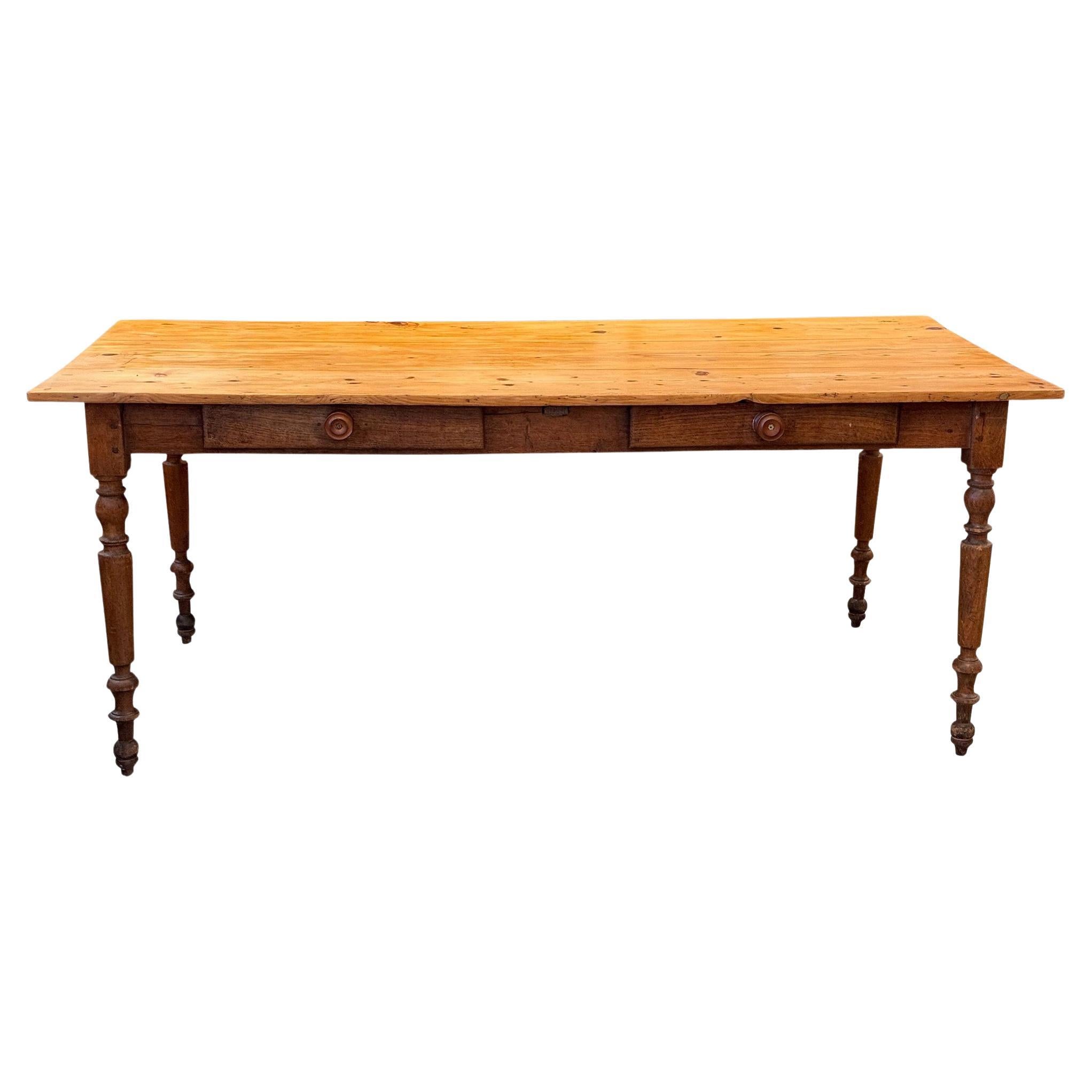 Table de ferme en pin à deux tiroirs du 19e siècle en vente