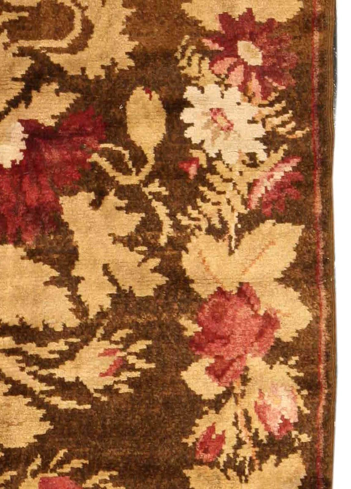 19th Century Ukrainian Floral Handmade Wool Rug For Sale 1