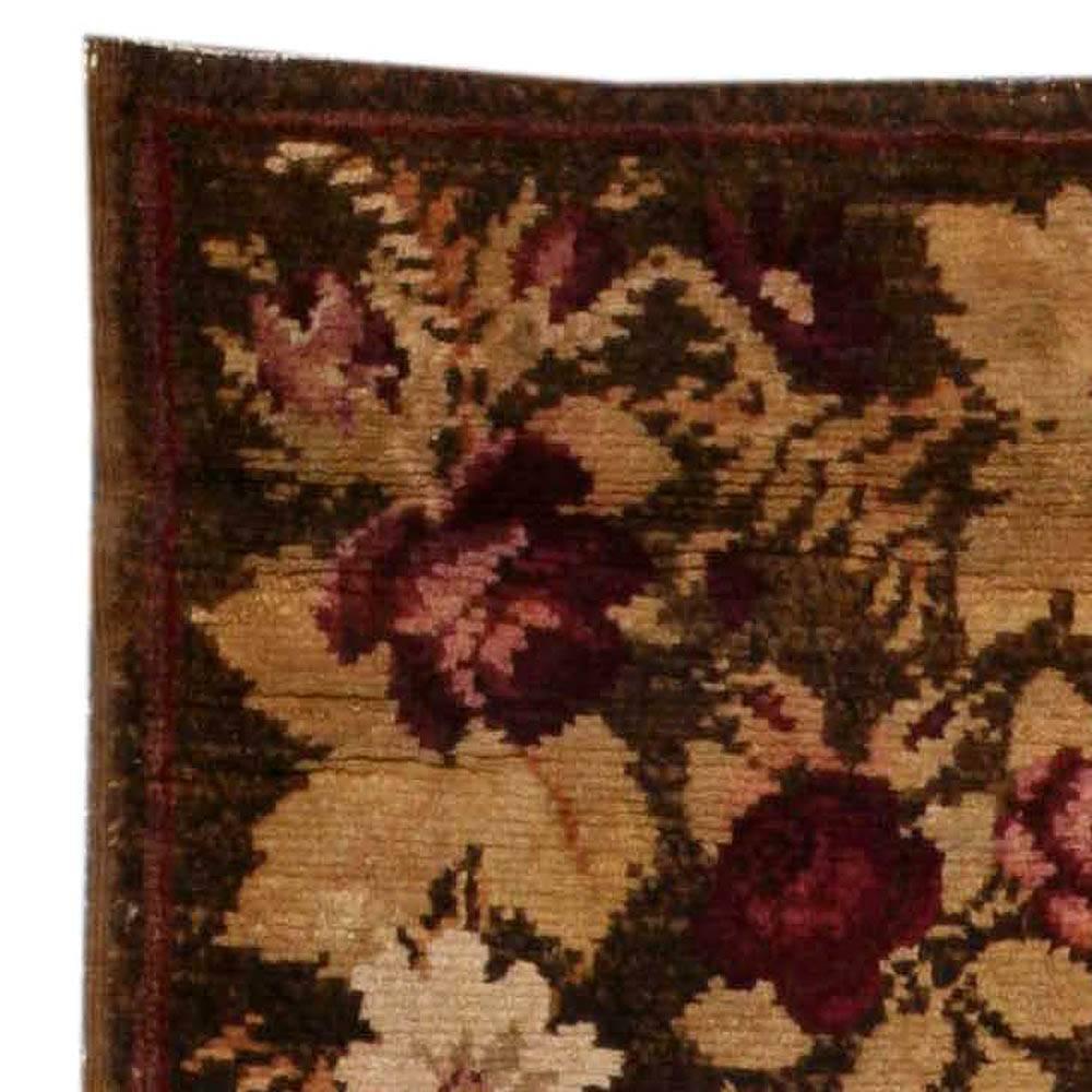 19th Century Ukrainian Floral Handmade Wool Rug For Sale 2