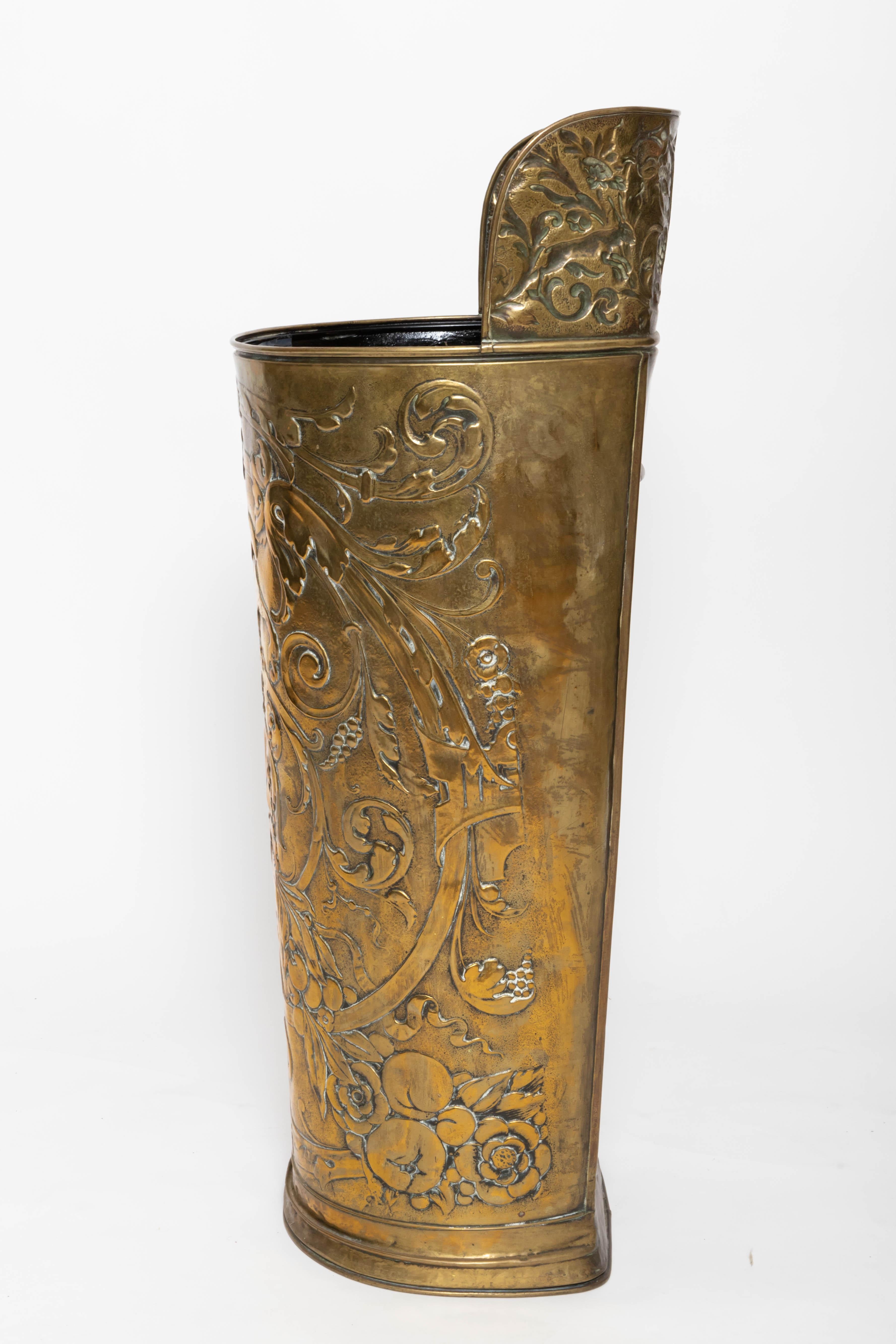 19th Century Umbrella Stand In Good Condition For Sale In East Hampton, NY