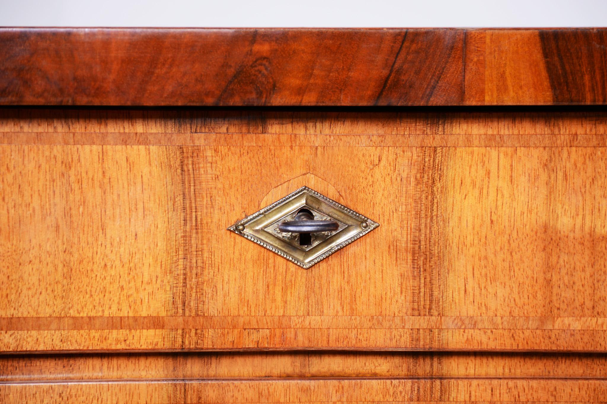 19th Century Unique Brown Restored Czech Biedermeier Walnut Writing Desk, 1830s 2
