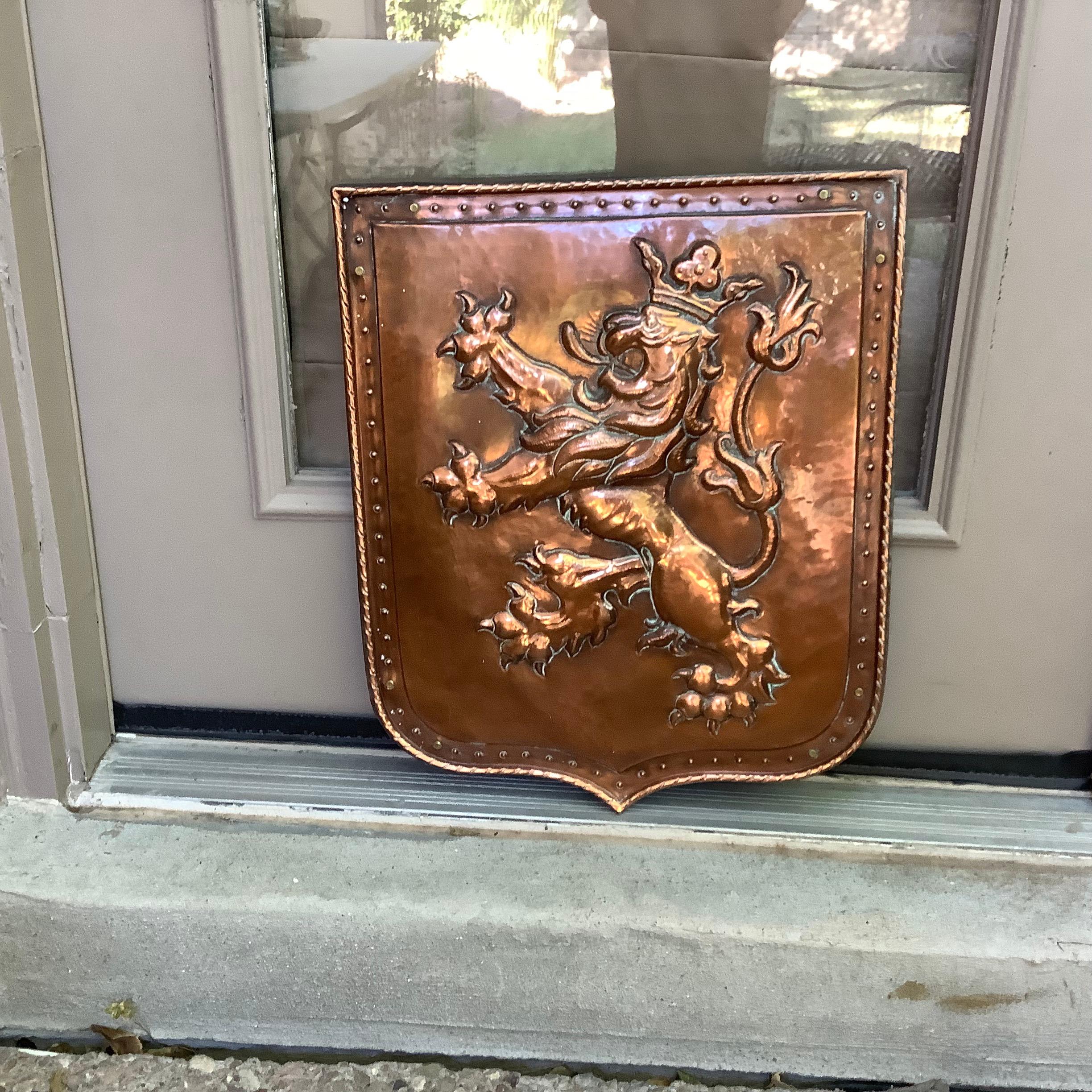 copper crest color