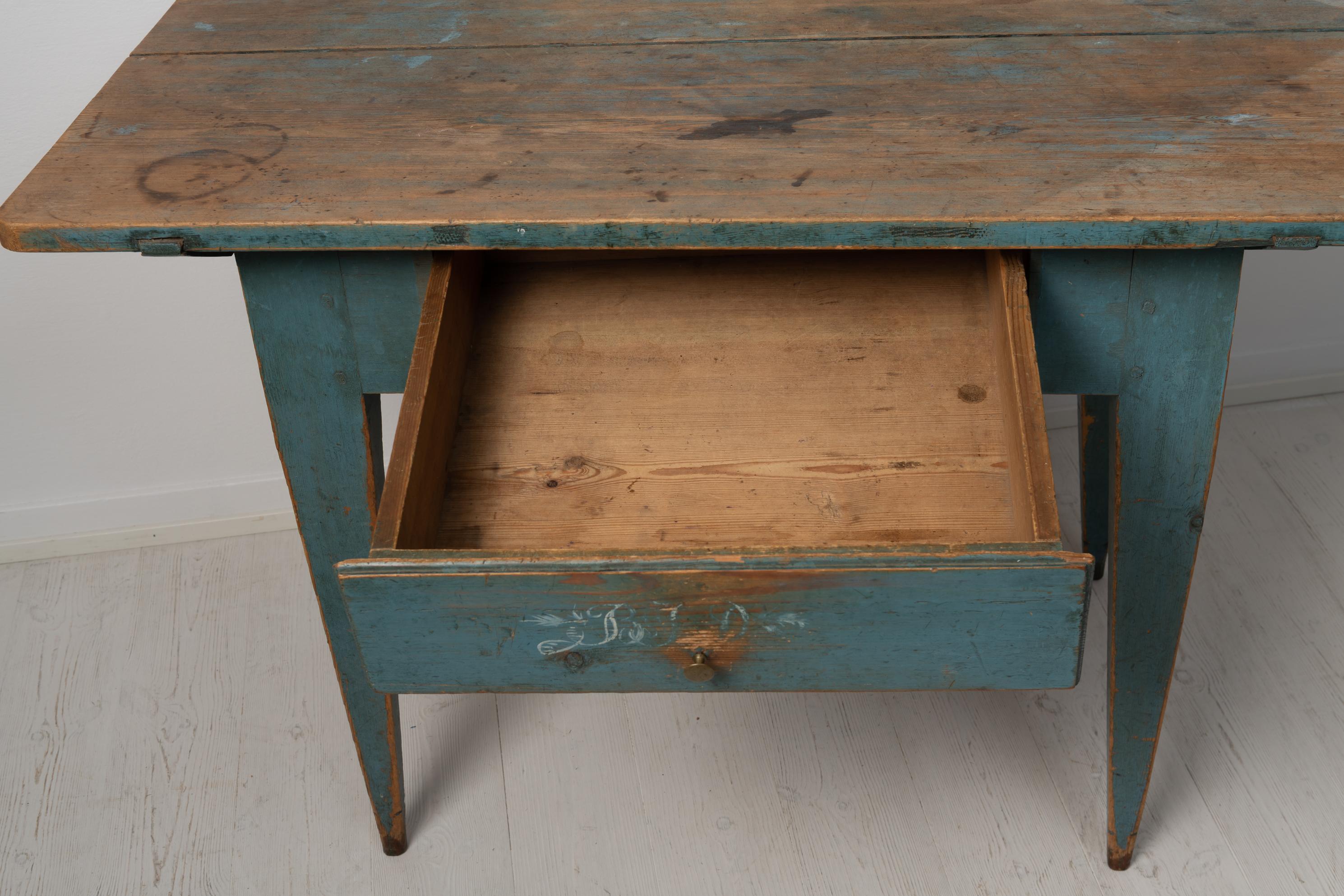 19th Century Unusual Swedish Blue Country Table For Sale 5