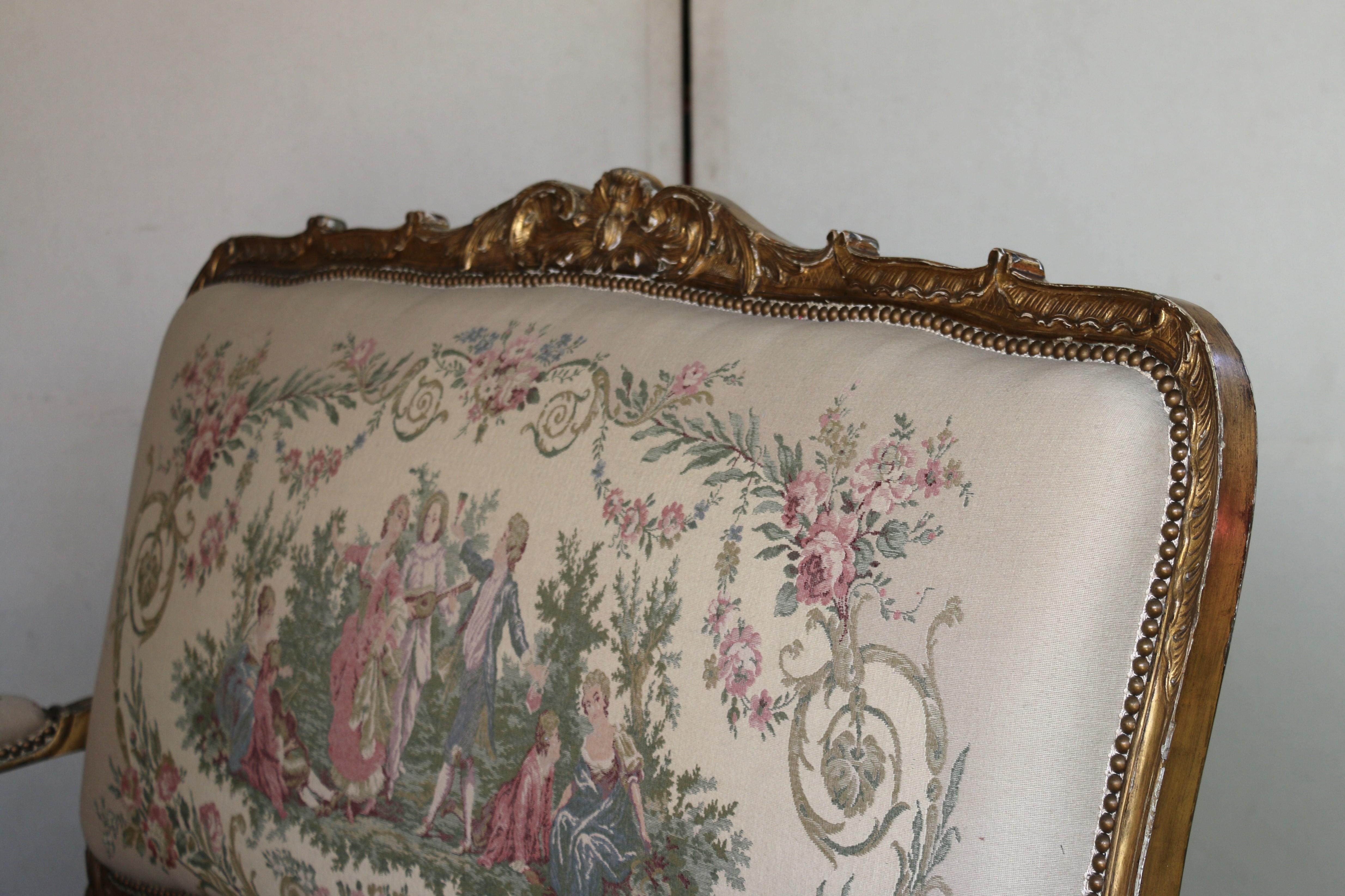 Canapé tapissé à motifs musicaux, France, 19e siècle en vente 3
