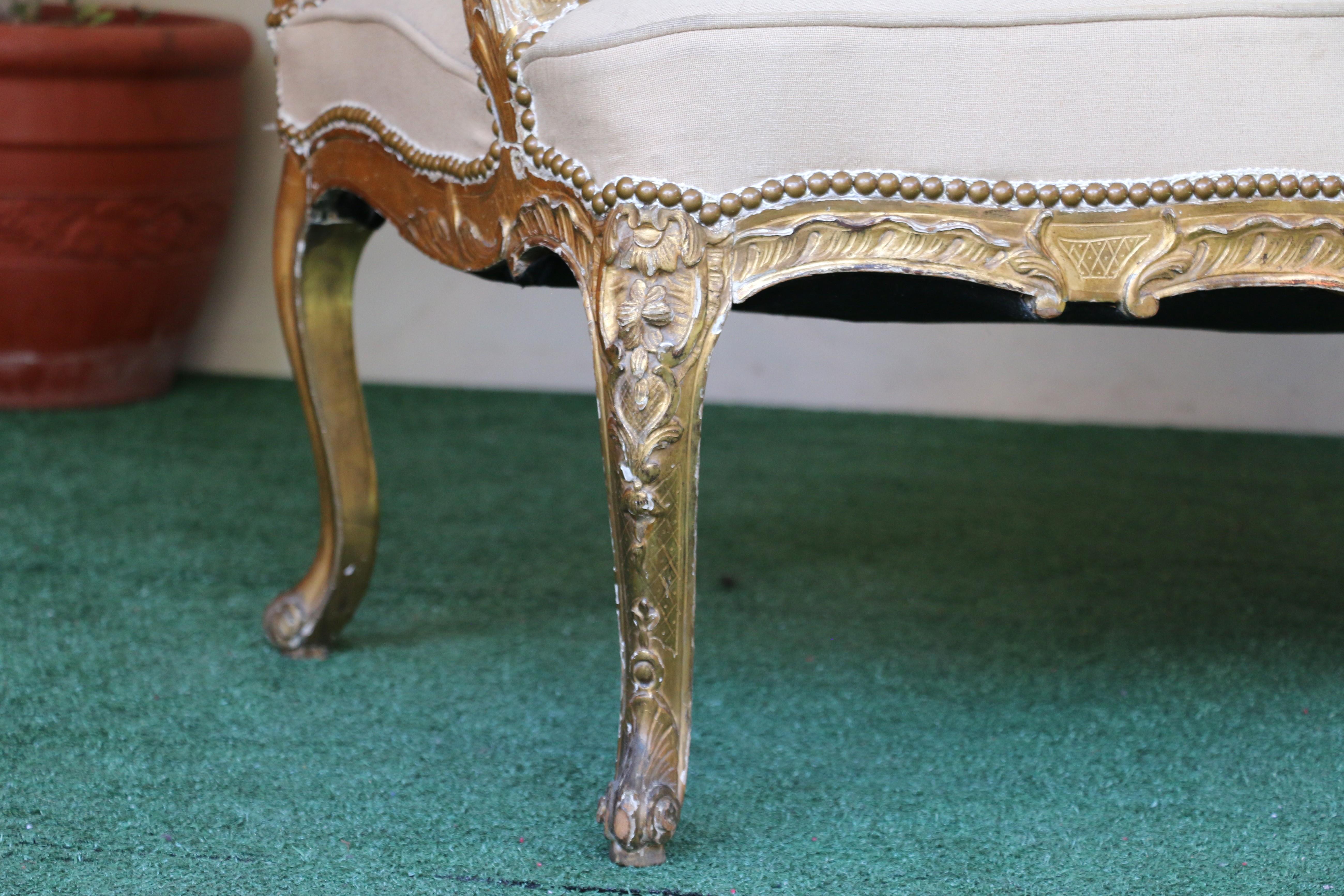 Canapé tapissé à motifs musicaux, France, 19e siècle en vente 11