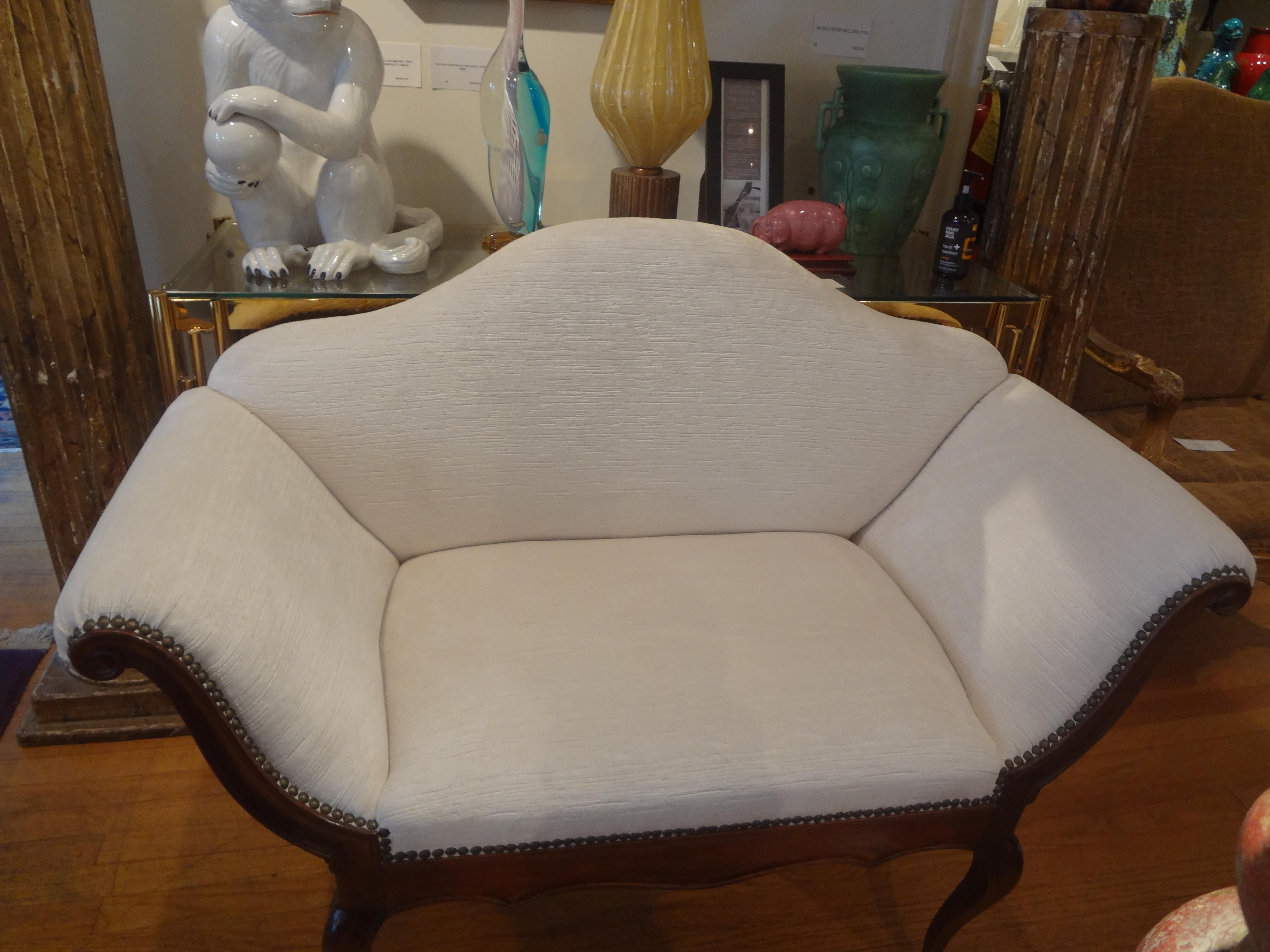 19th Century Venetian Loveseat For Sale 3