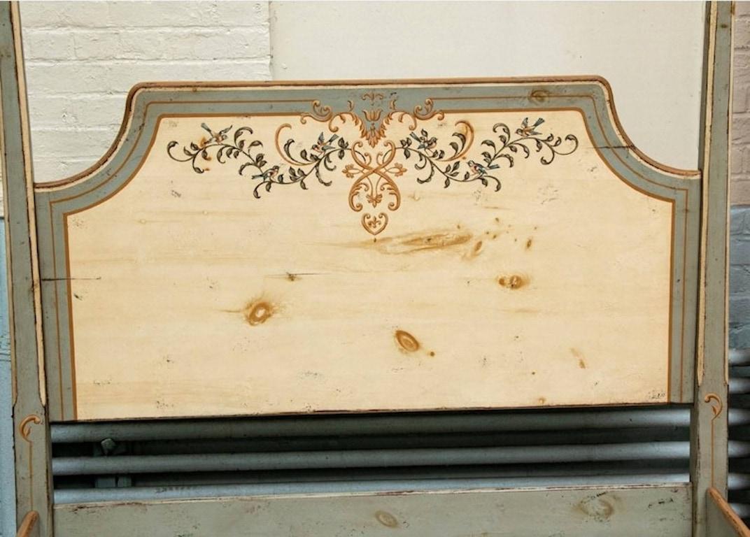 A charming Venetian hand carved, lacquered, and paint decorated pine double / full pencil poster bed.

Born in the Veneto region of northeastern Italy in the late 19th / early 20th century, finished in traditional Venetian style, with Neoclassical