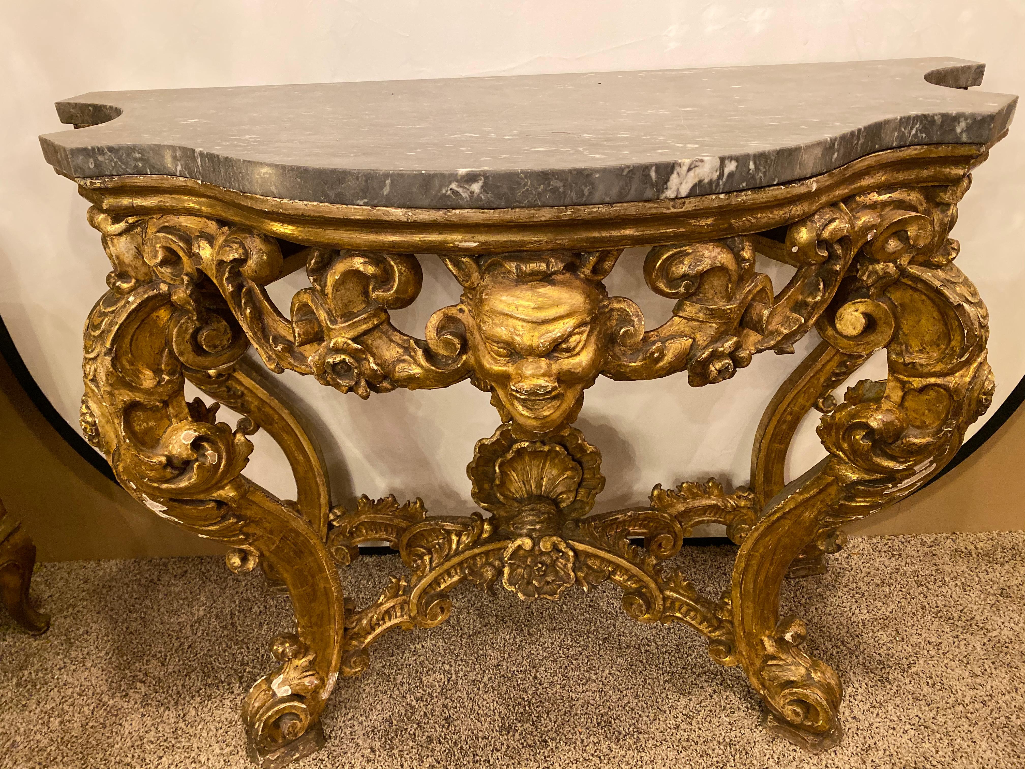 19th Century Venetian Gilt Gold Console Table, Serpentine, Ornately Carved In Good Condition In Stamford, CT