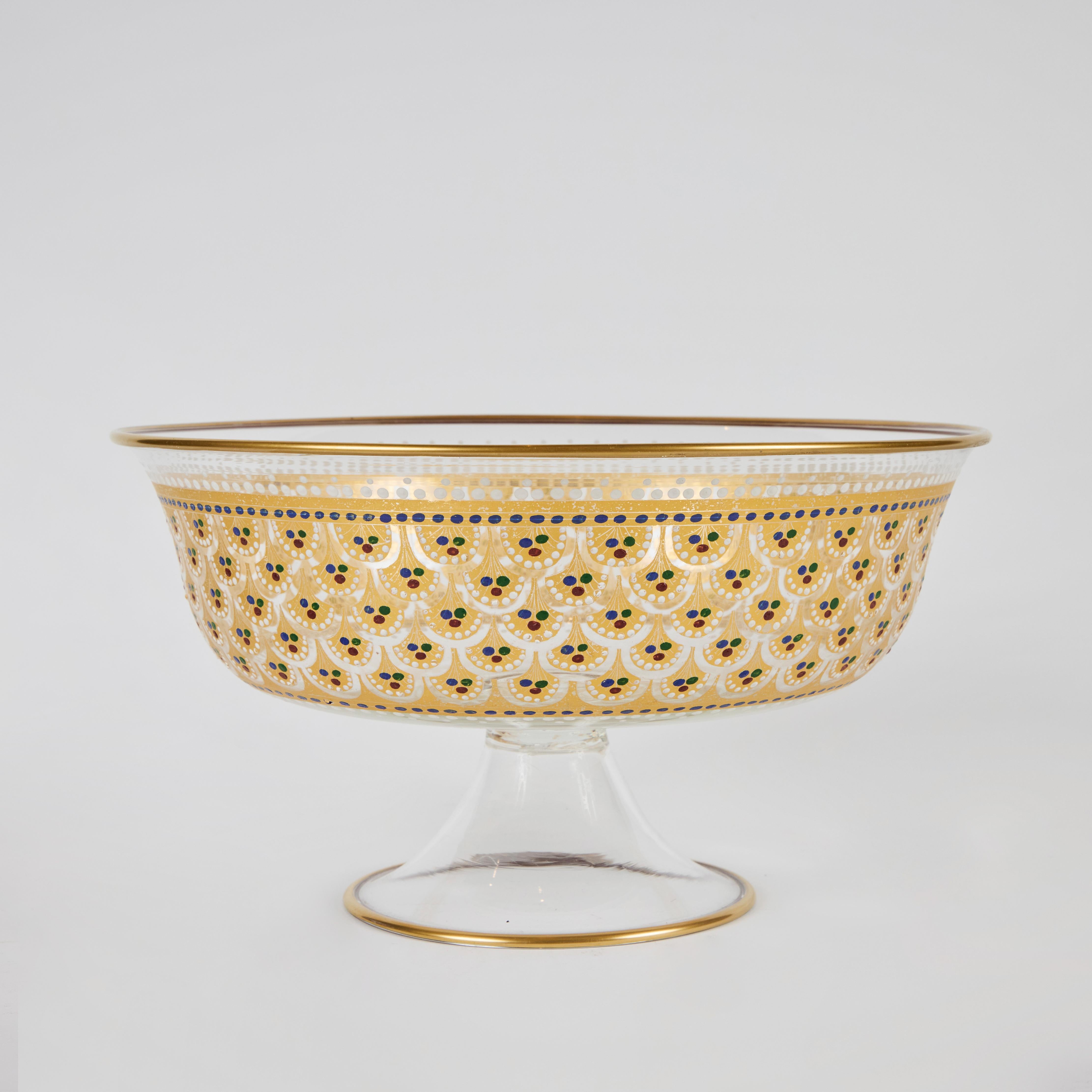 Fruttiera in vetro veneziano soffiato e dipinto a mano con sovrapposizione di foglia d'oro 22k.