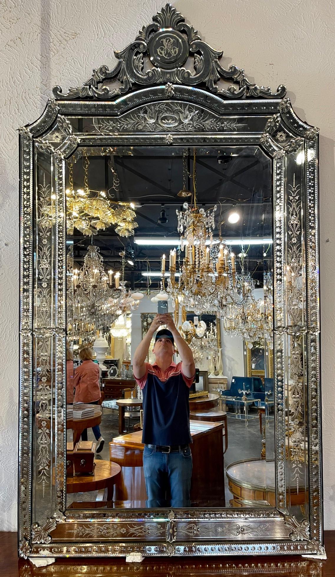 Outstanding late 19th century Italian venetian glass mirror. Circa 1880. A fine addition to any home!