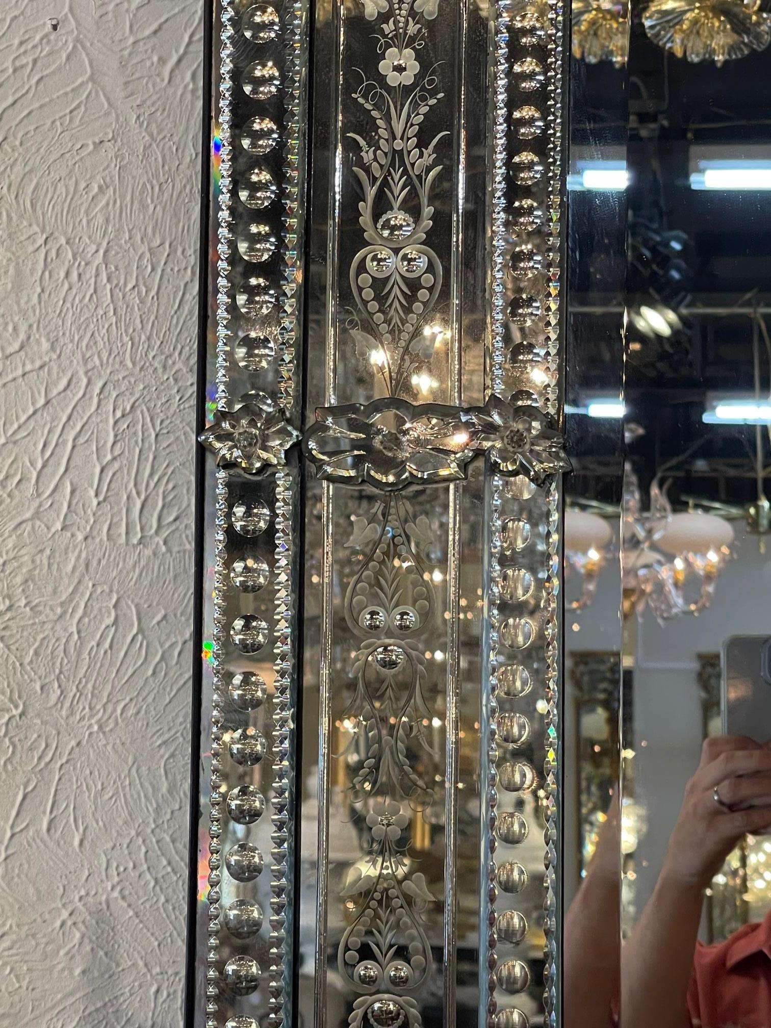 Fin du XIXe siècle Miroir vénitien du XIXe siècle en vente