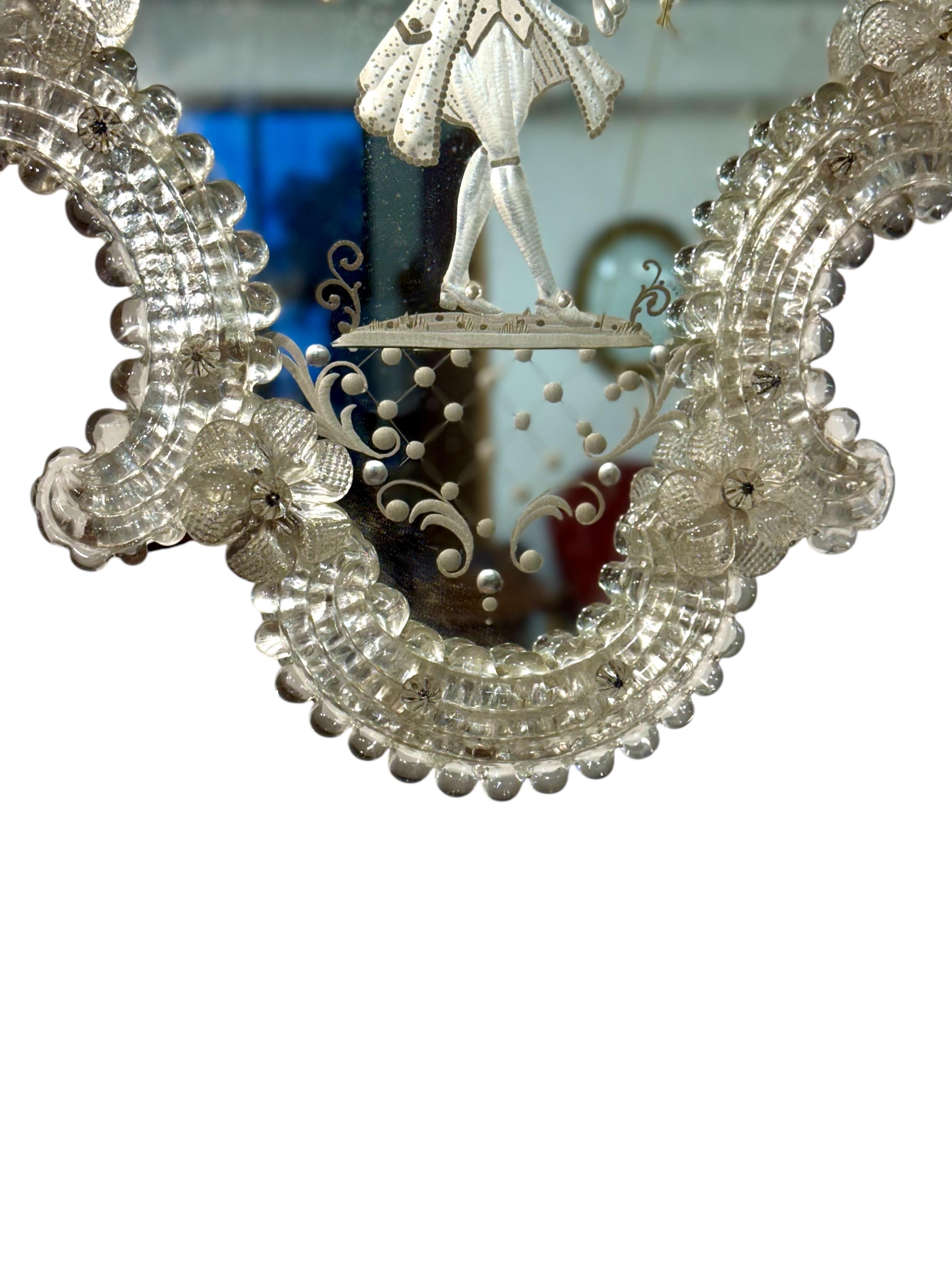 Miroir vénitien du XIXe siècle à décor gravé raffiné en vente 5