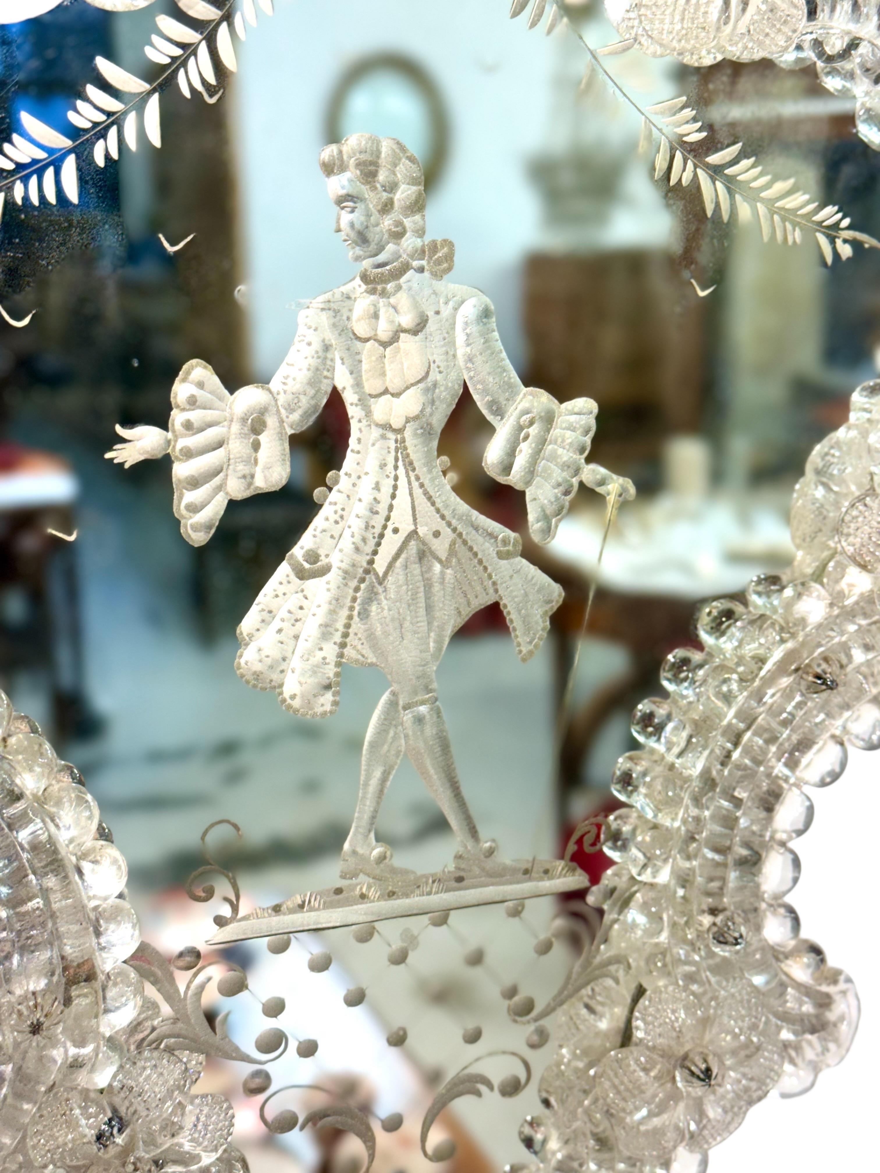 Miroir vénitien du XIXe siècle à décor gravé raffiné en vente 1