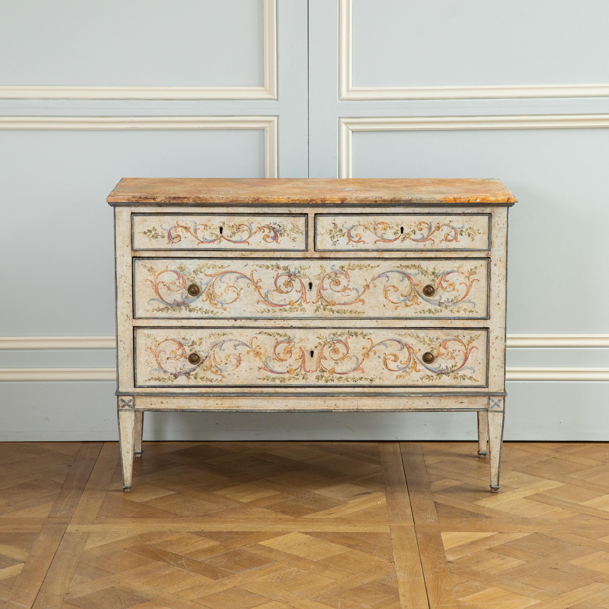 19th Century Venetian Neoclassical style Hand Painted Commode For Sale 9